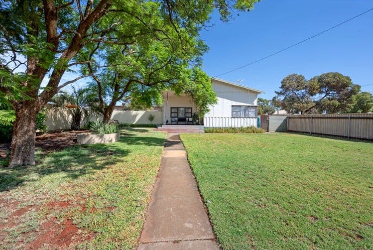 20 Addis Street, Lamington  WA 6430, Lamington - Image 1