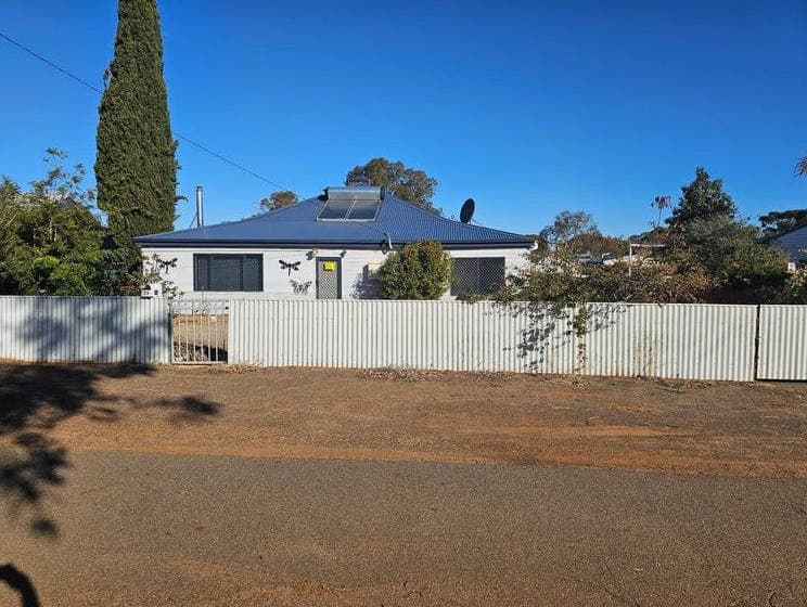 79 Lindsay Street, Coolgardie WA 6429, Coolgardie - Image 1