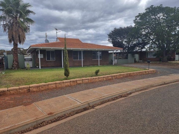 15 Silver Gimlet Street, Kambalda West WA 6442, Kambalda West - Image 1