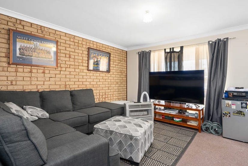 2/106 Wittenoom Street, West Lamington WA 6430, West Lamington - Thumbnail 2