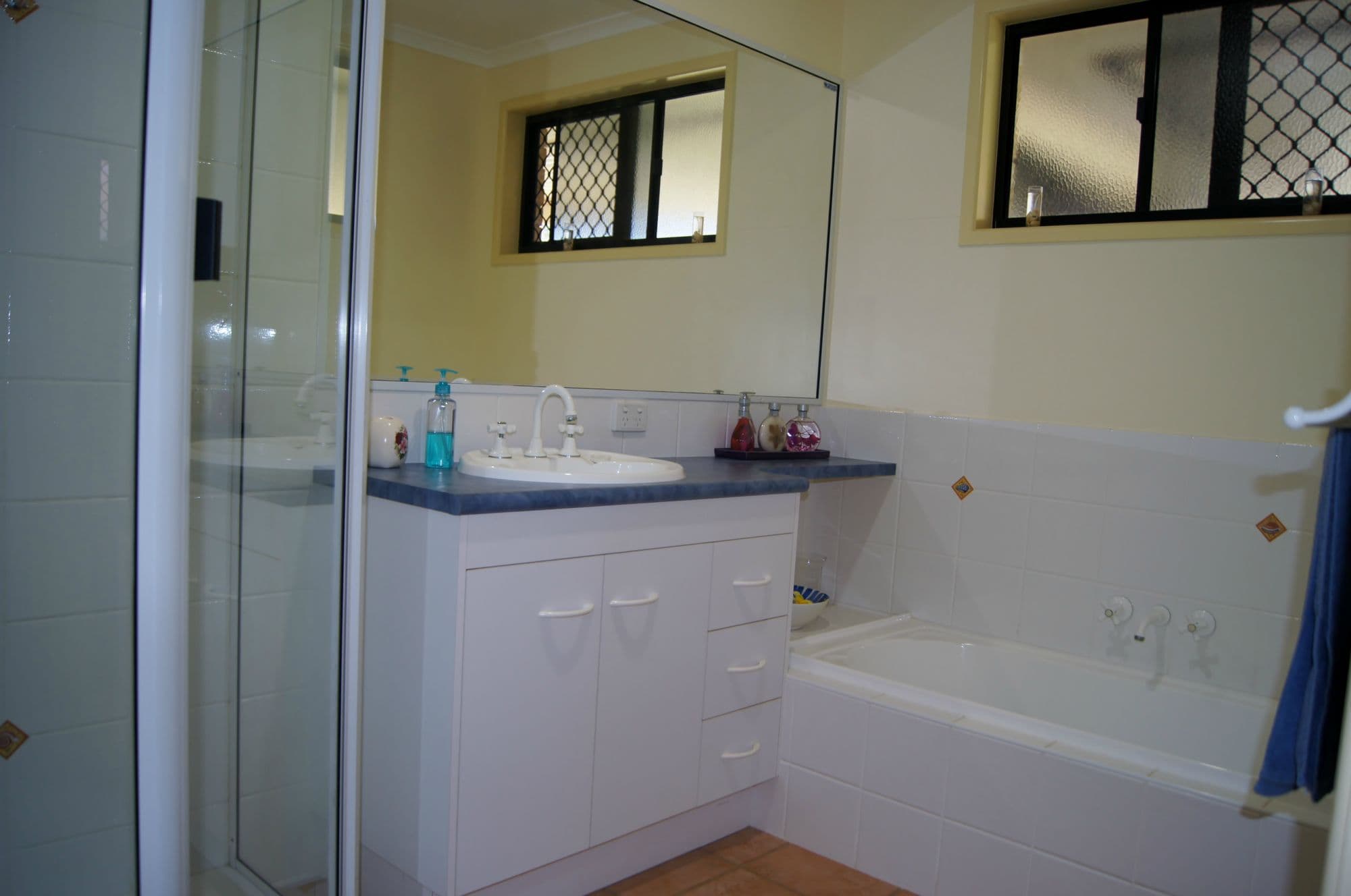 203 Barolin Esplanade, Coral Cove, Coral Cove - Thumbnail 7