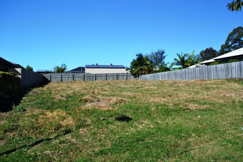11 FLAME TREE Court, Palmwoods, Palmwoods - Thumbnail 2