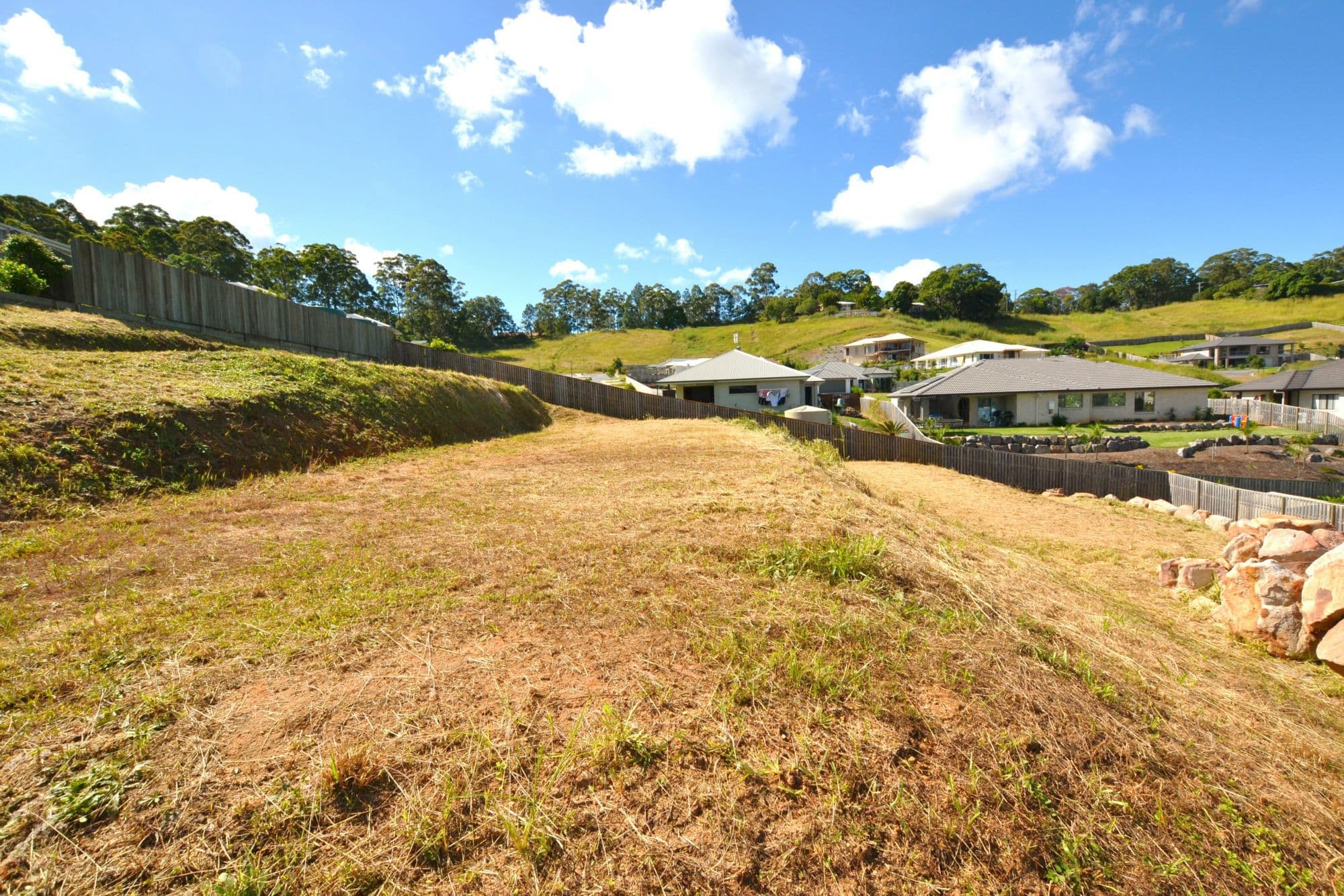 10 Lewis Place, Woombye, Woombye - Thumbnail 2