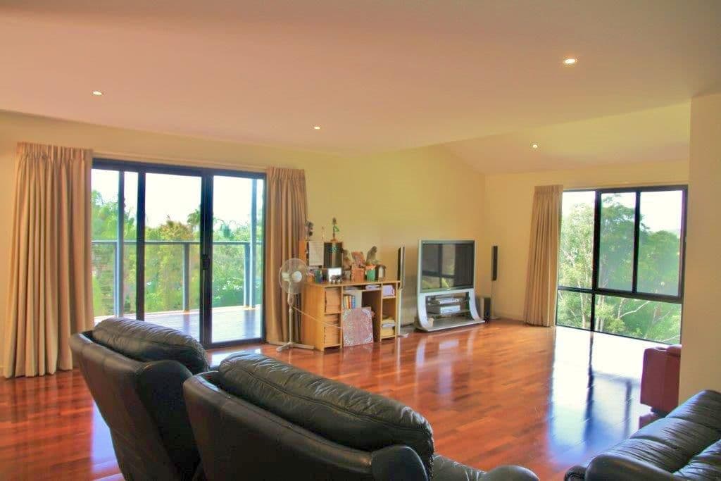 410 Hunchy Road, Hunchy, Hunchy - Thumbnail 4
