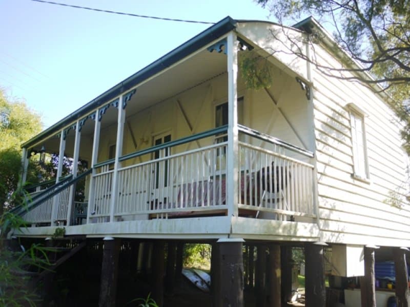 11 Perry Street, Churchill - Image 1