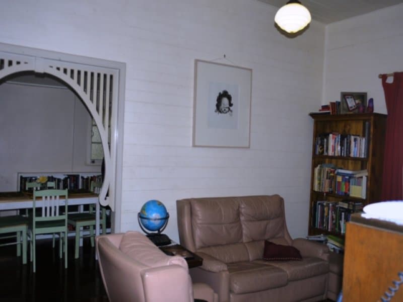 11 Perry Street, Churchill - Thumbnail 5
