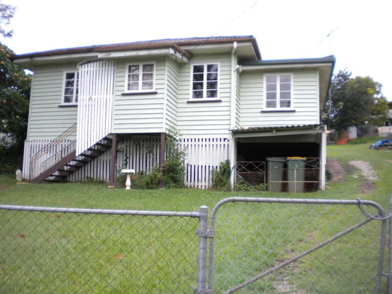 7 Campbell Street, Woodend - Image 1