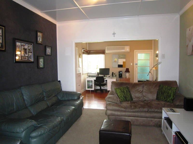 105 Blackstone Road, Silkstone - Thumbnail 6