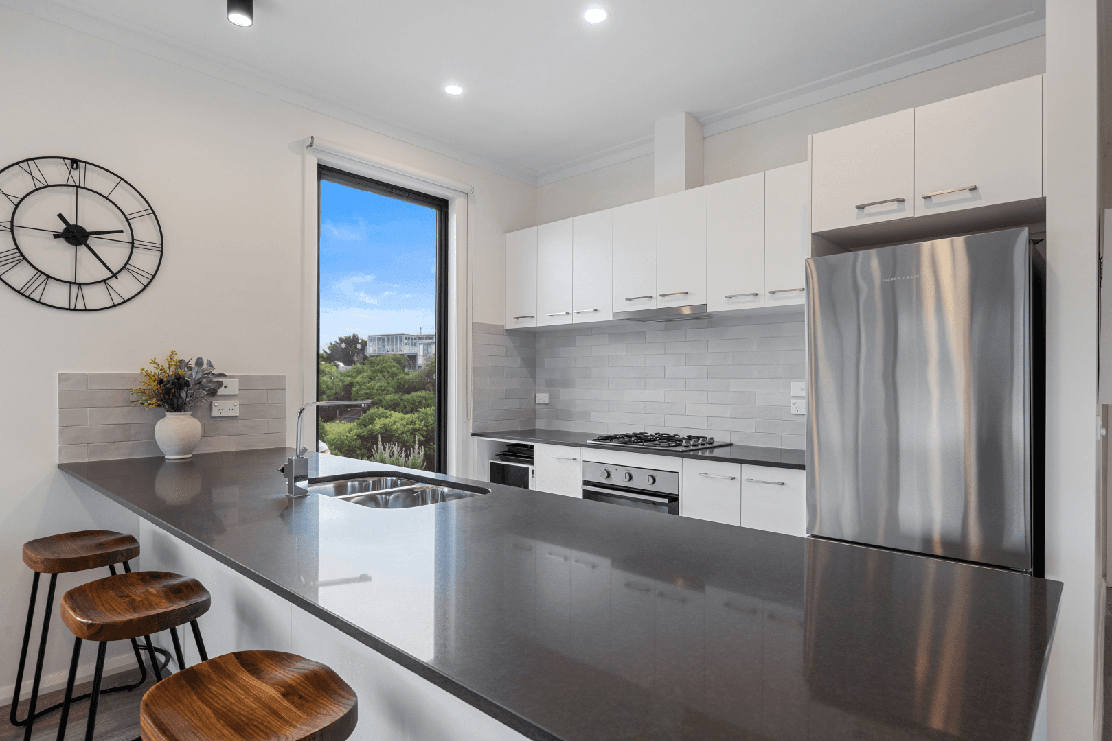 55 Bradley Avenue, Venus Bay, Venus Bay - Thumbnail 4