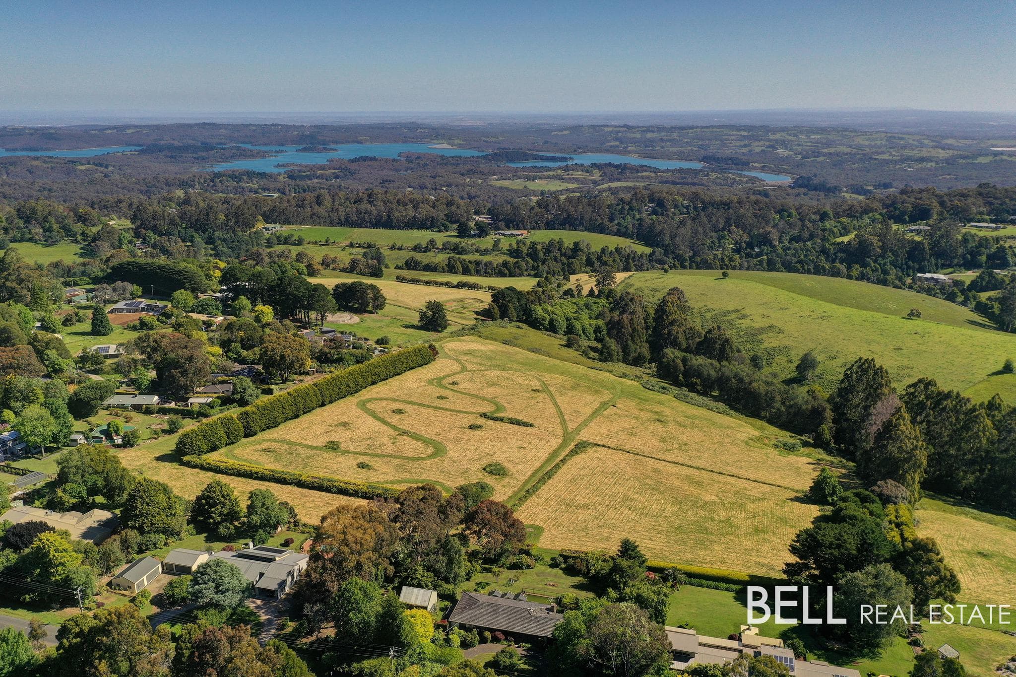 15 Cardinia Court, MENZIES CREEK, Menzies Creek - Thumbnail 2