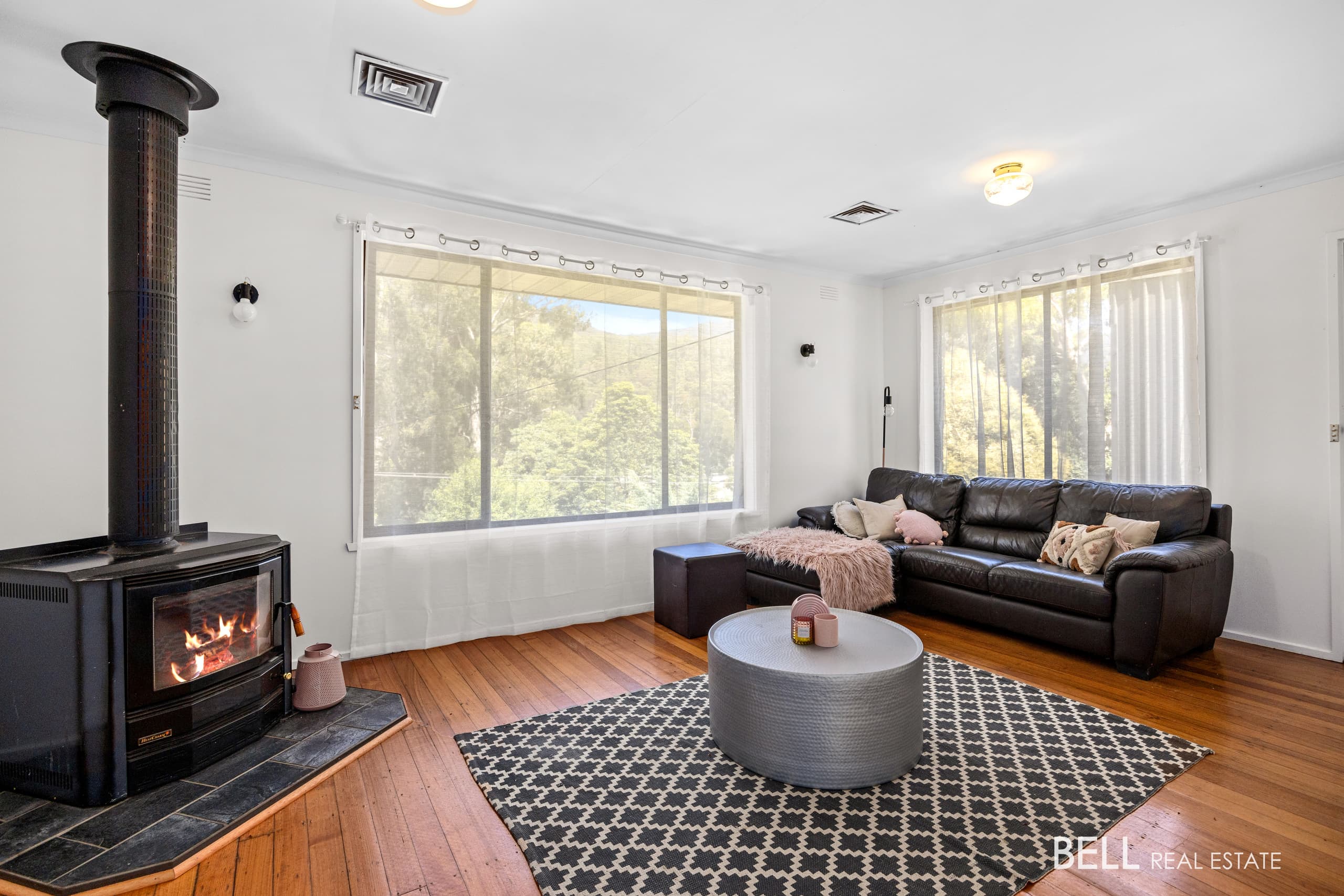 45 Woods Point Road, WARBURTON, Warburton - Thumbnail 4