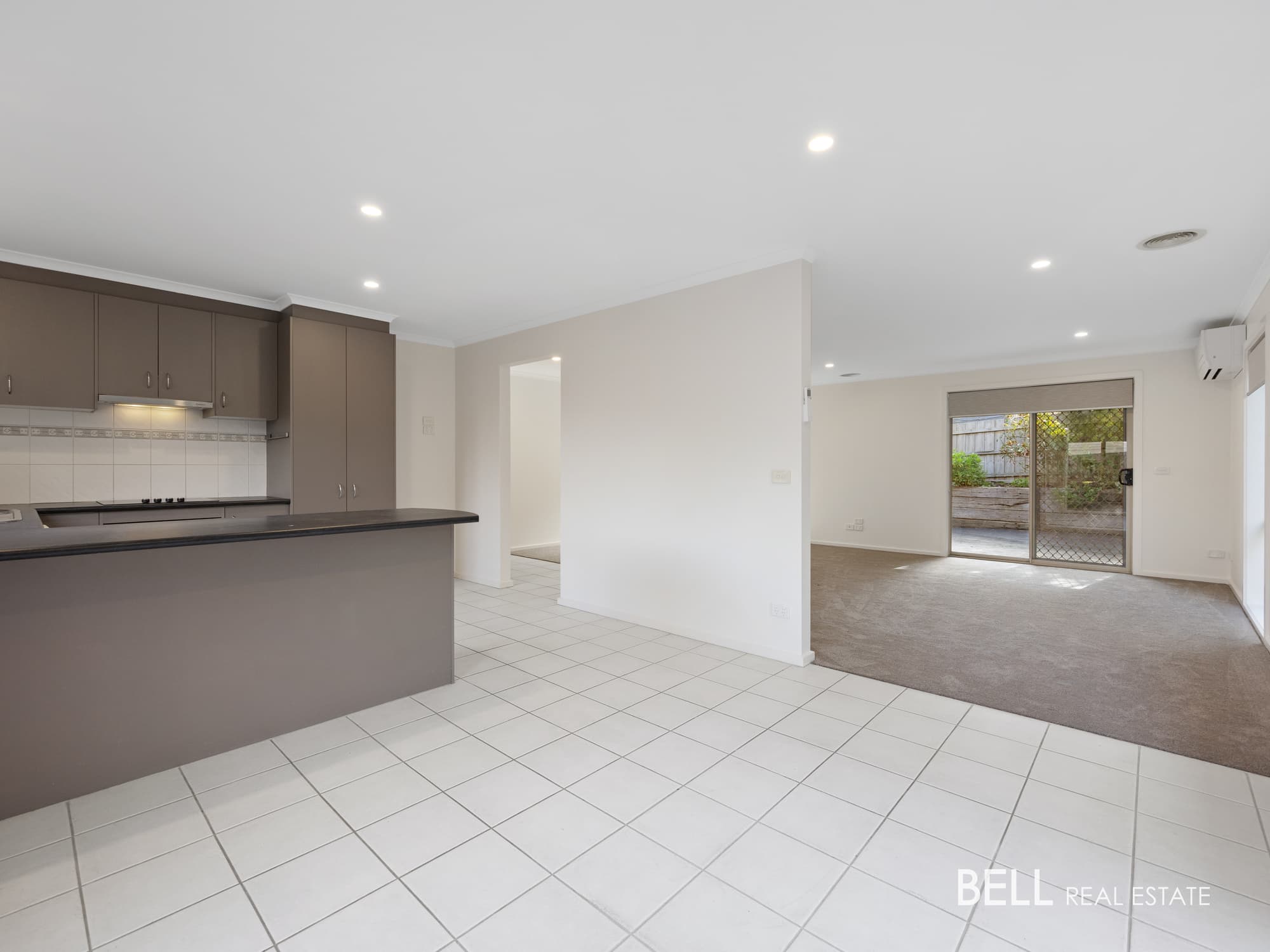 8 Sacha Court, YARRA GLEN, Yarra Glen - Thumbnail 3