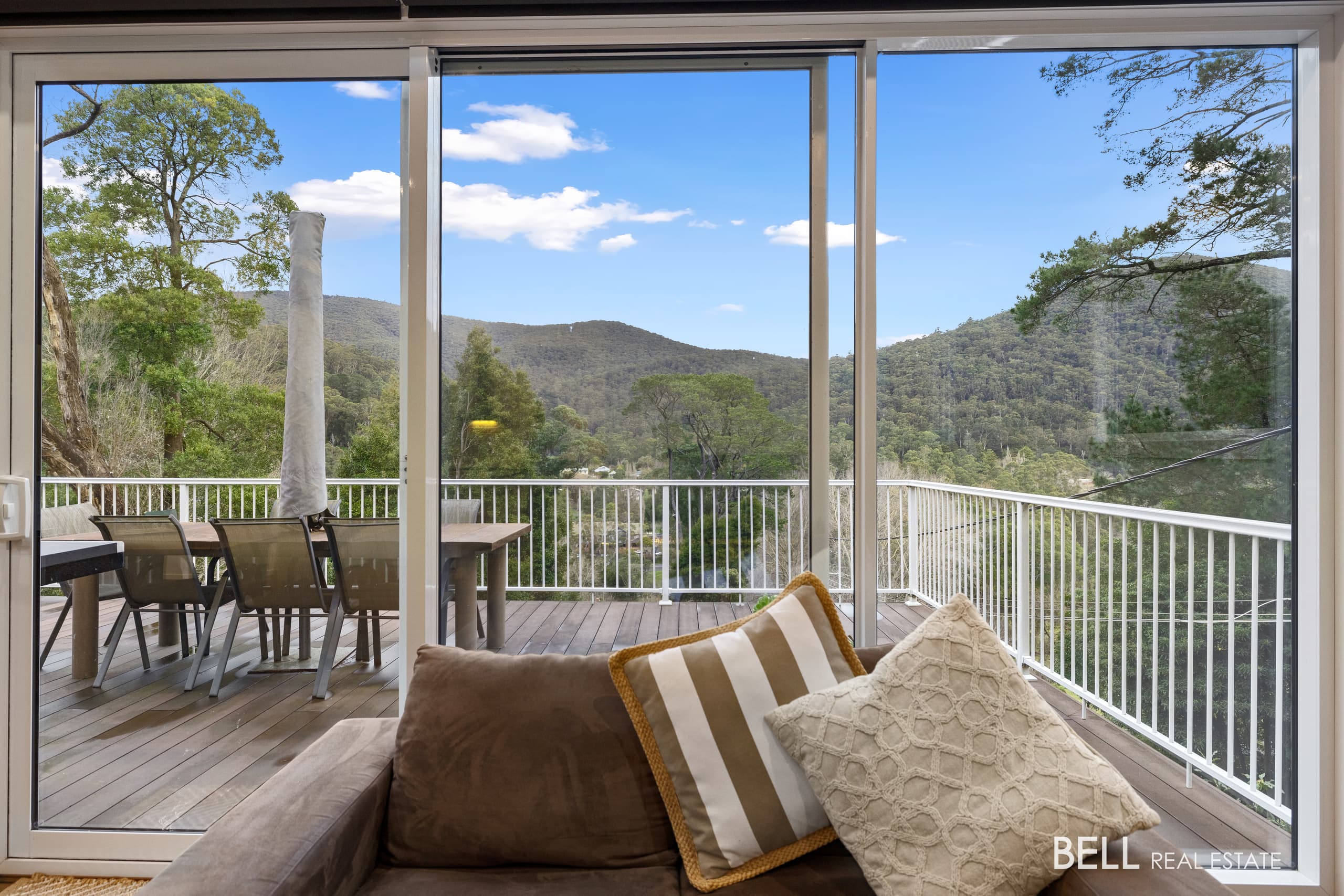 2 Waterloo Avenue, WARBURTON, Warburton - Thumbnail 2