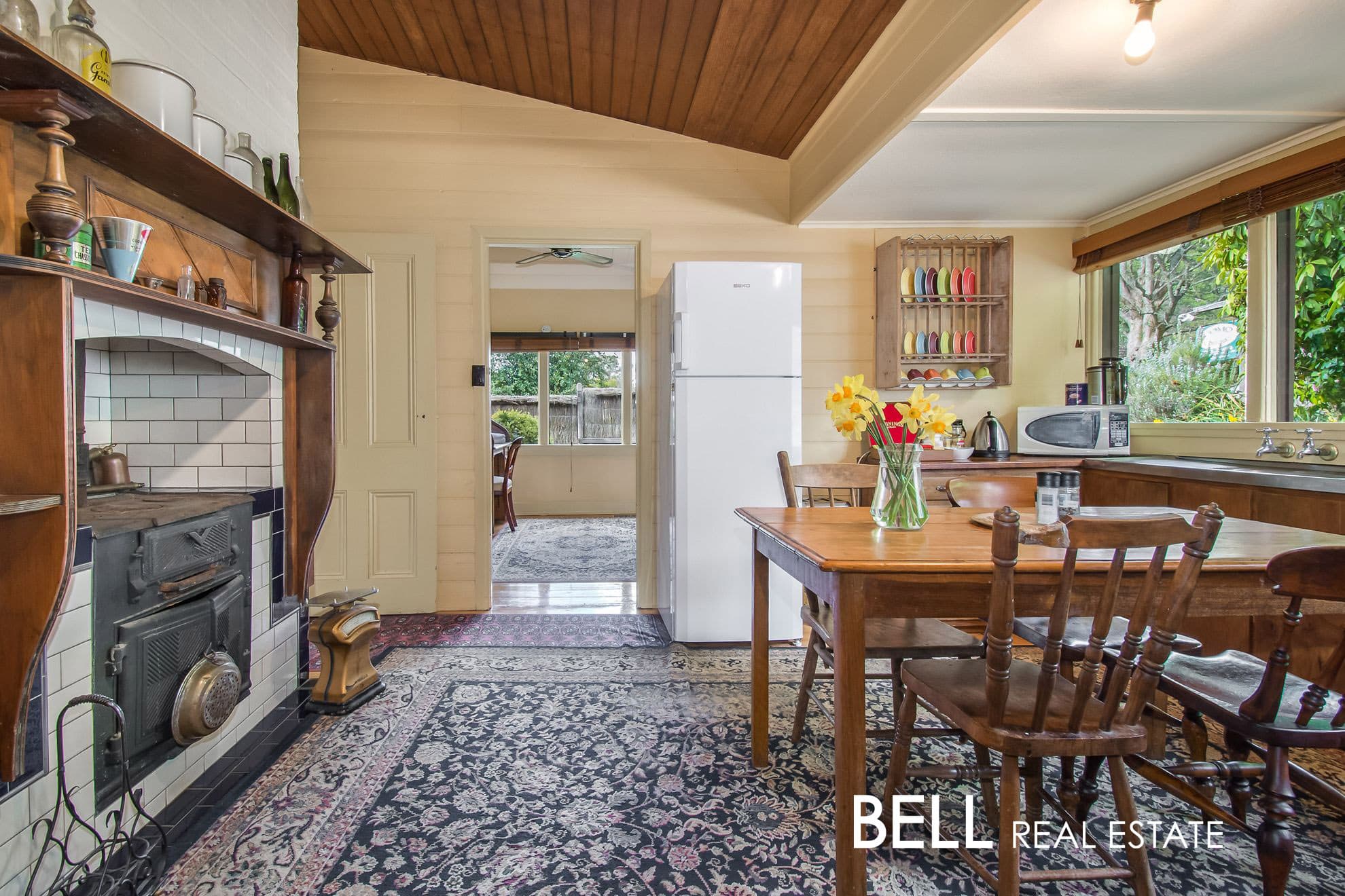2 & 2A Everest Crescent, OLINDA, Olinda - Thumbnail 8