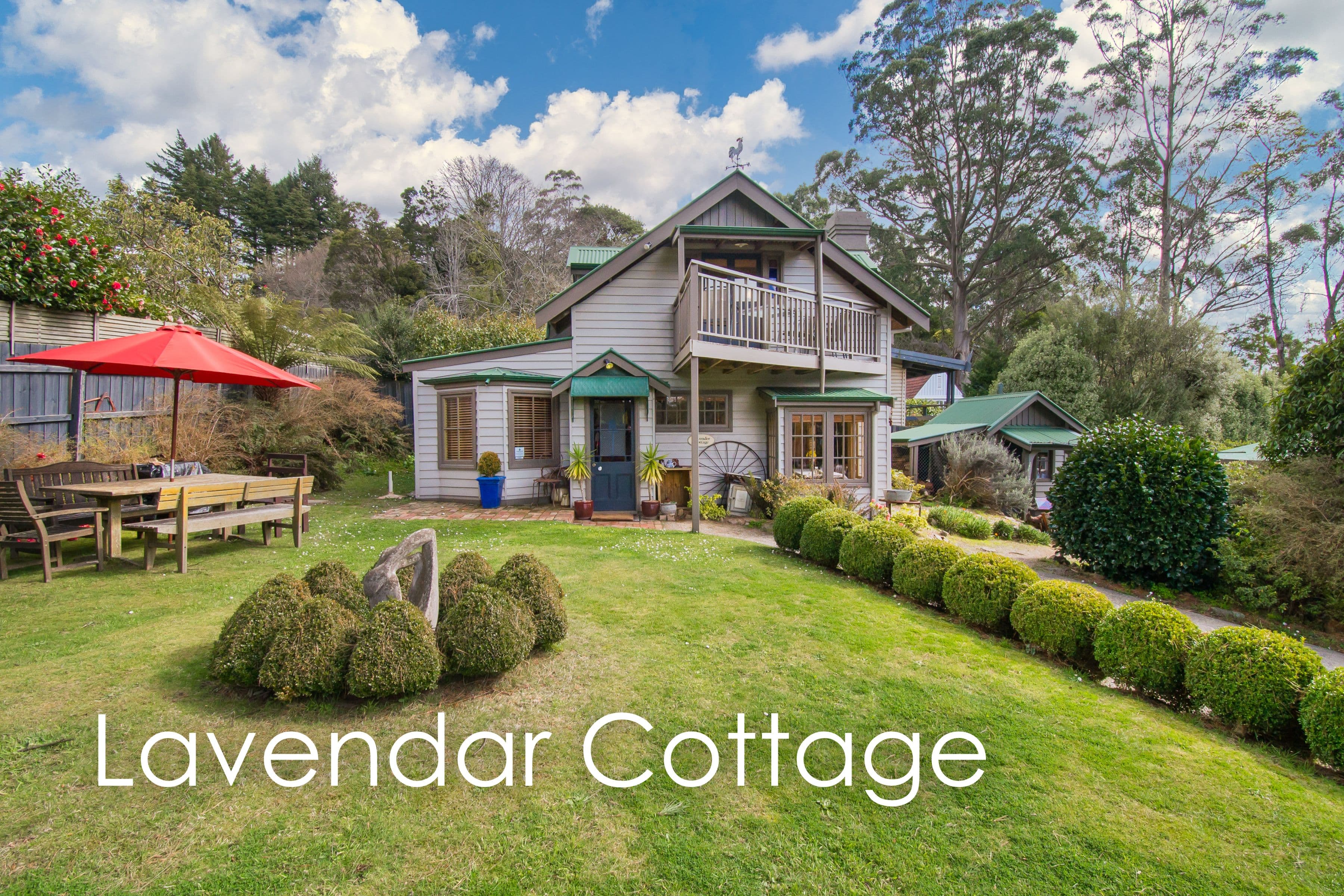 2 & 2A Everest Crescent, OLINDA, Olinda - Thumbnail 4
