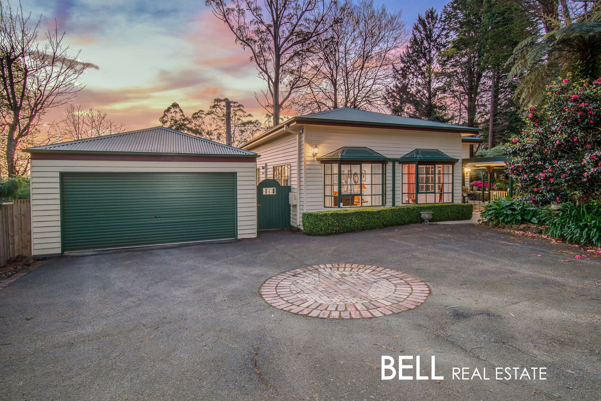 10 Old Coonara Road, OLINDA, Olinda - Image 1