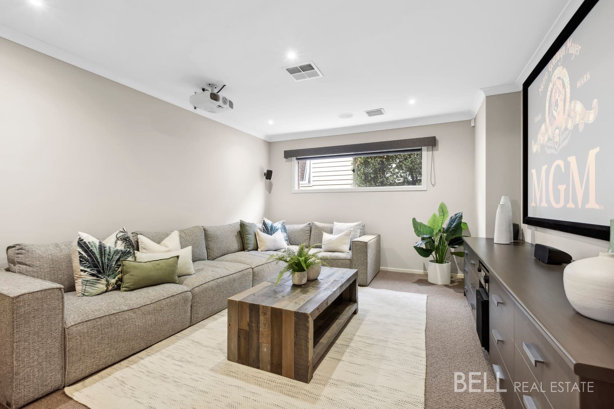 19A Myrtle Crescent, FERNTREE GULLY, Ferntree Gully - Thumbnail 3