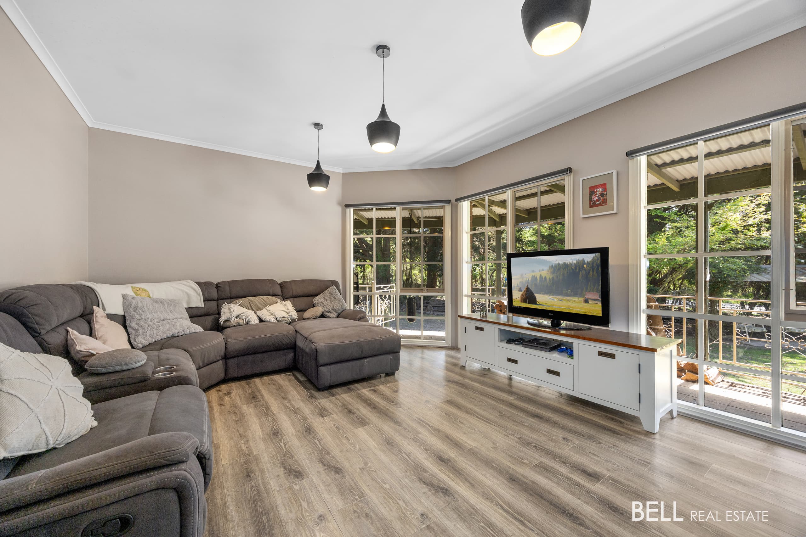 2 Rainbow Trout Avenue, EAST WARBURTON, East Warburton - Thumbnail 4