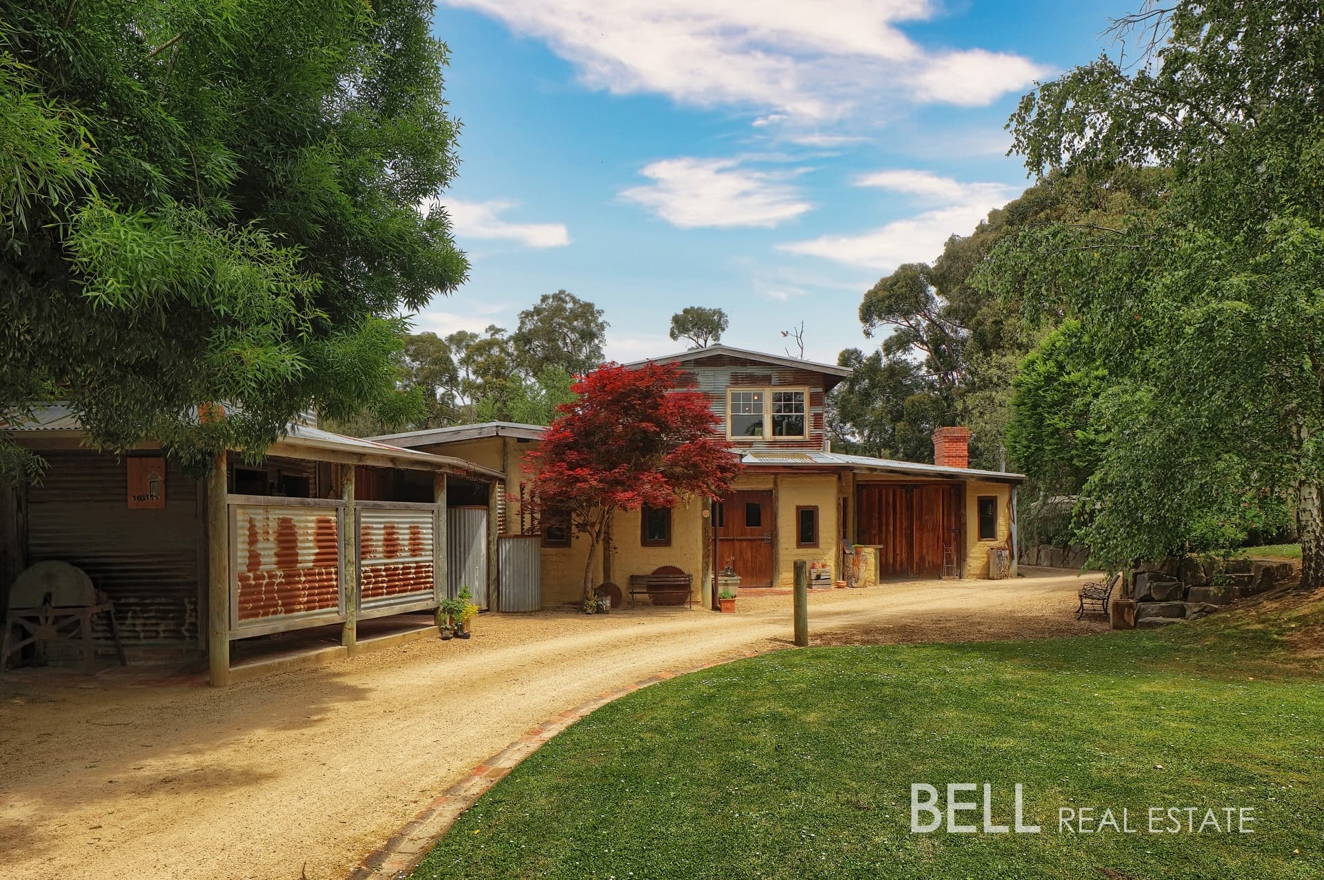 9 Eleanor Drive, SILVAN, Silvan - Image 1