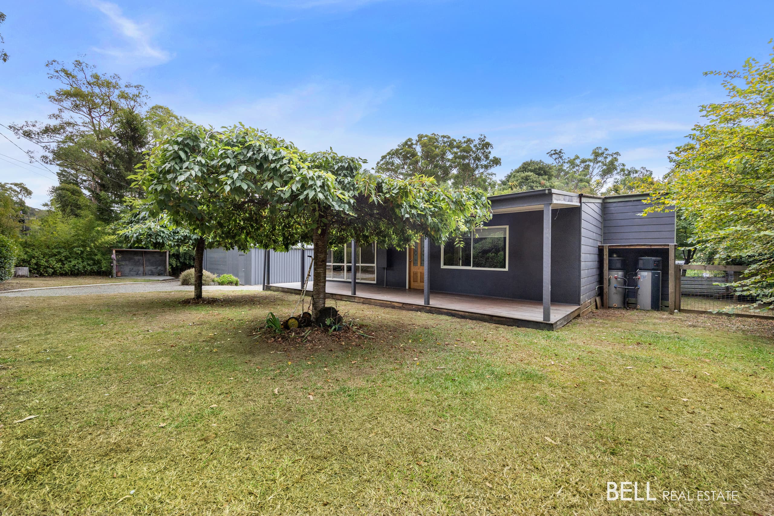 11 Whitegum Drive, EAST WARBURTON, East Warburton - Thumbnail 2