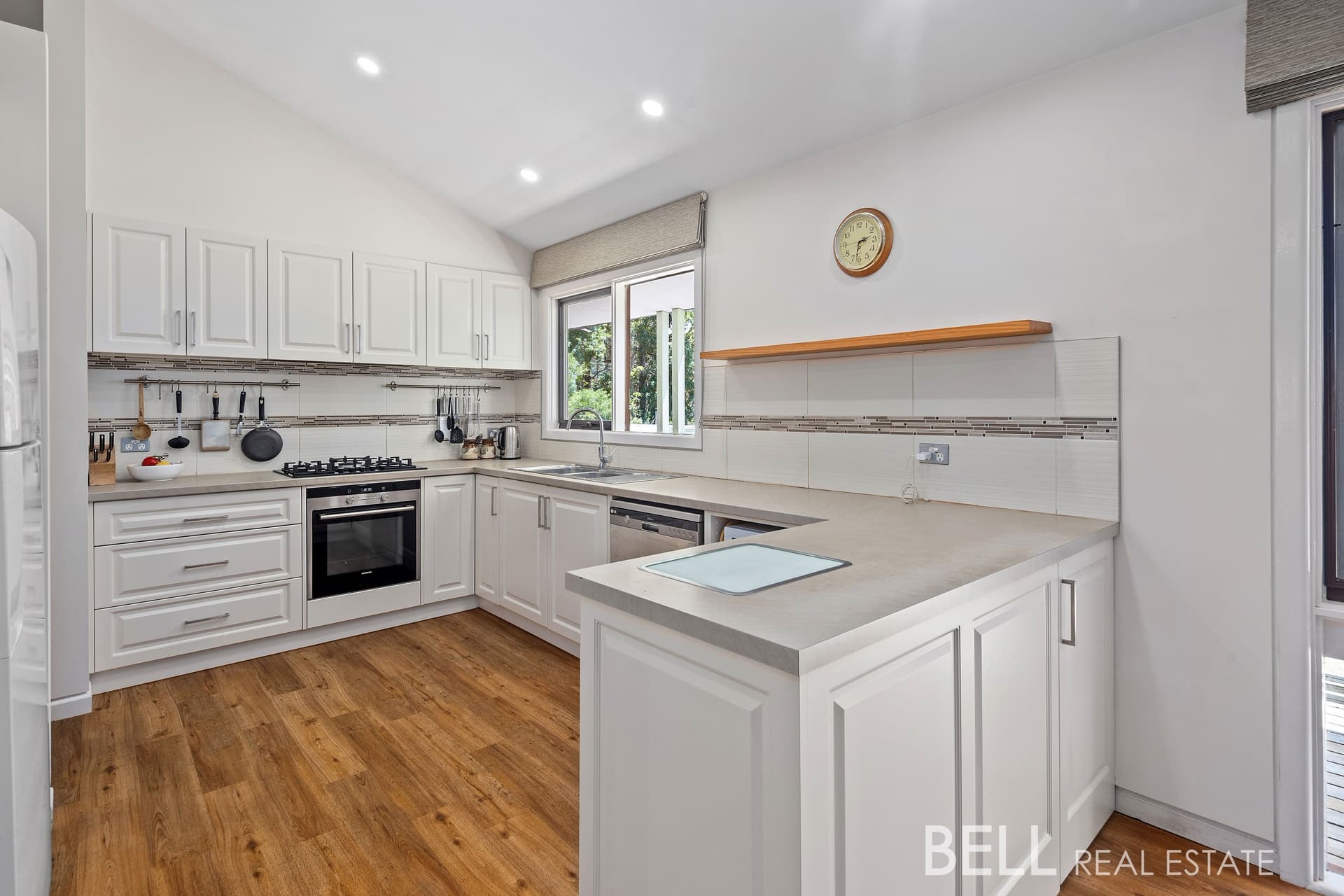 90 Old Soldier Road, GEMBROOK, Gembrook - Thumbnail 5