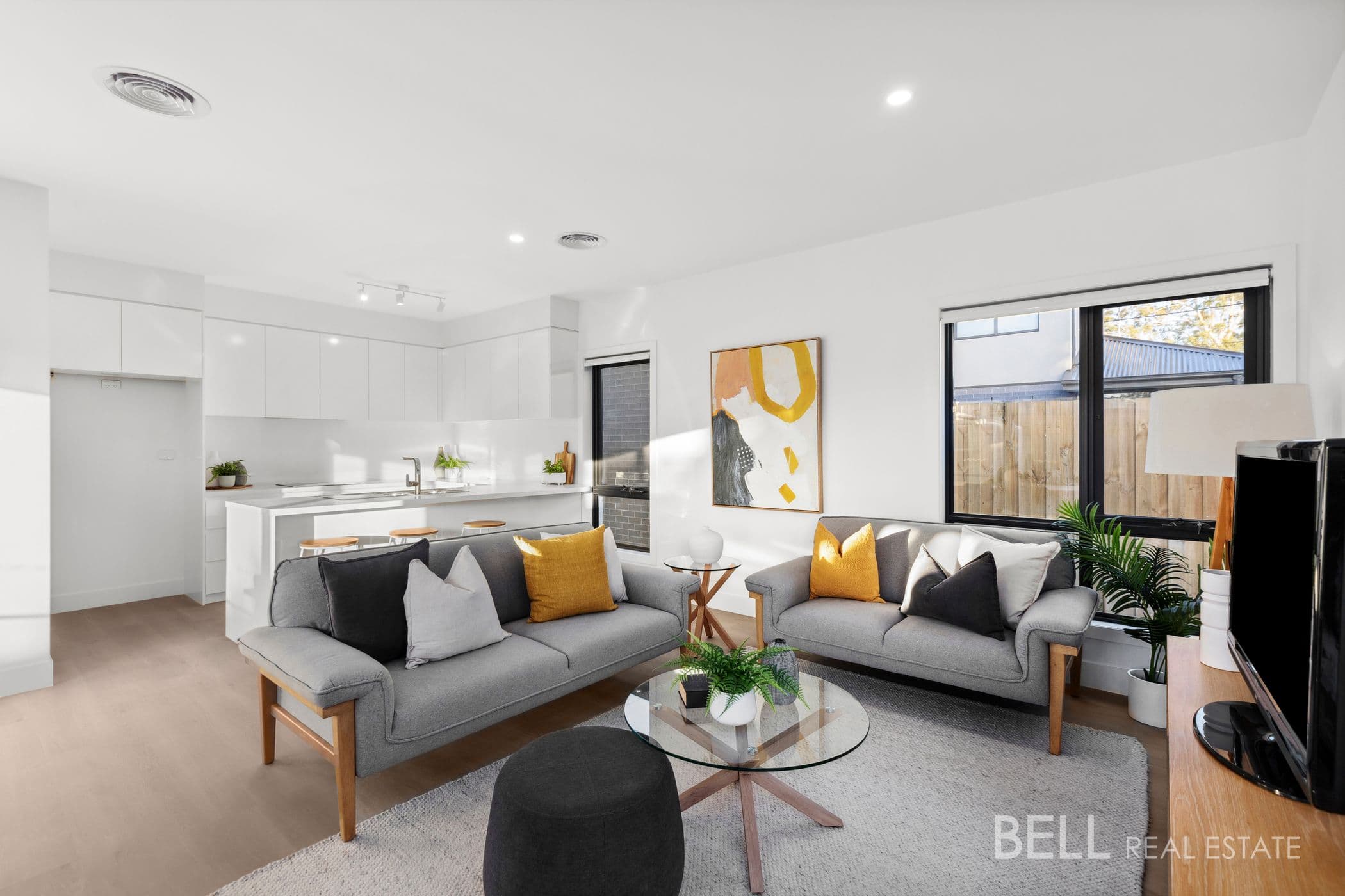 60 Dunbarton Drive, WANTIRNA, Wantirna - Thumbnail 3