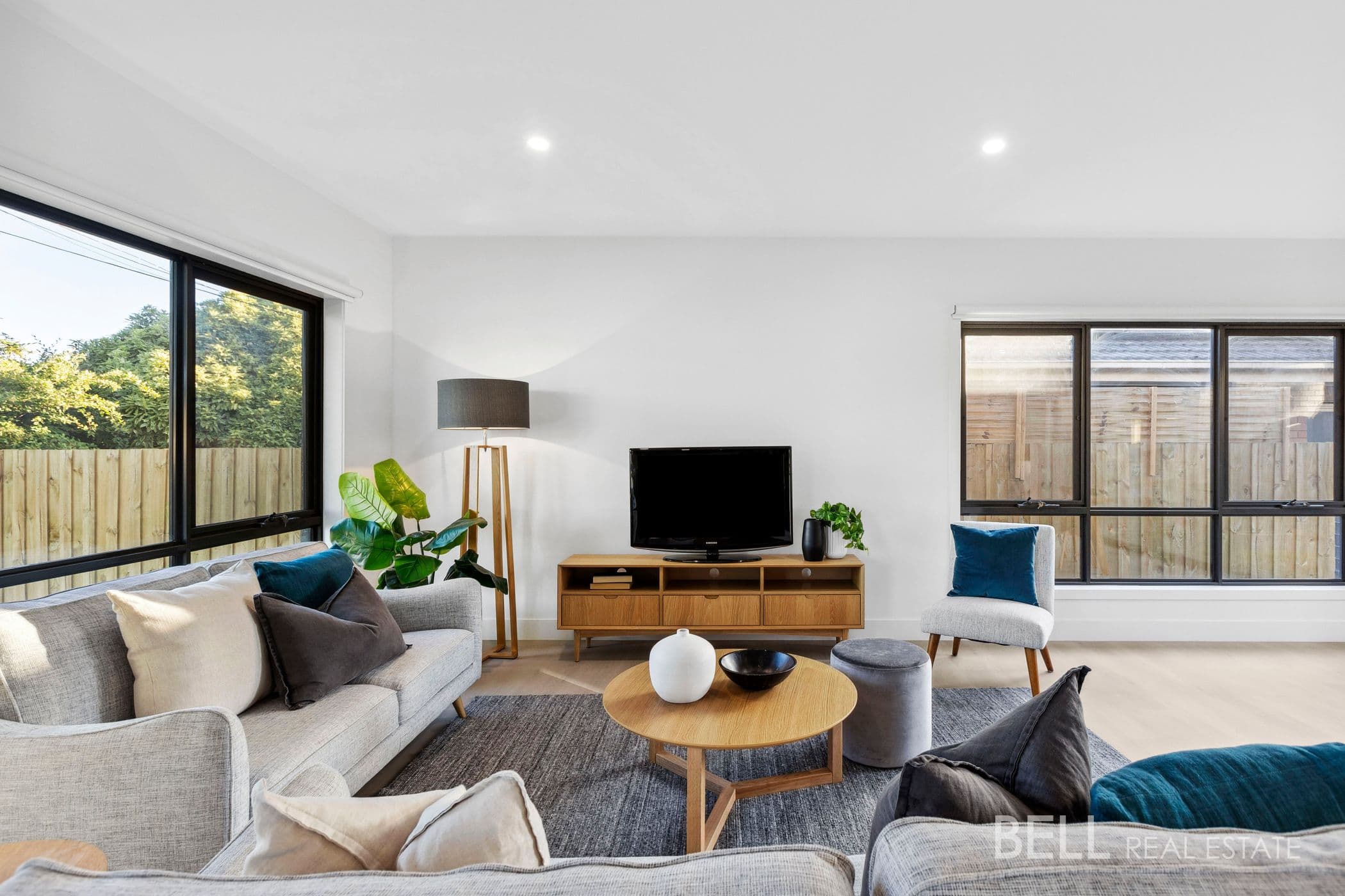 62 Dunbarton Drive, WANTIRNA, Wantirna - Thumbnail 3