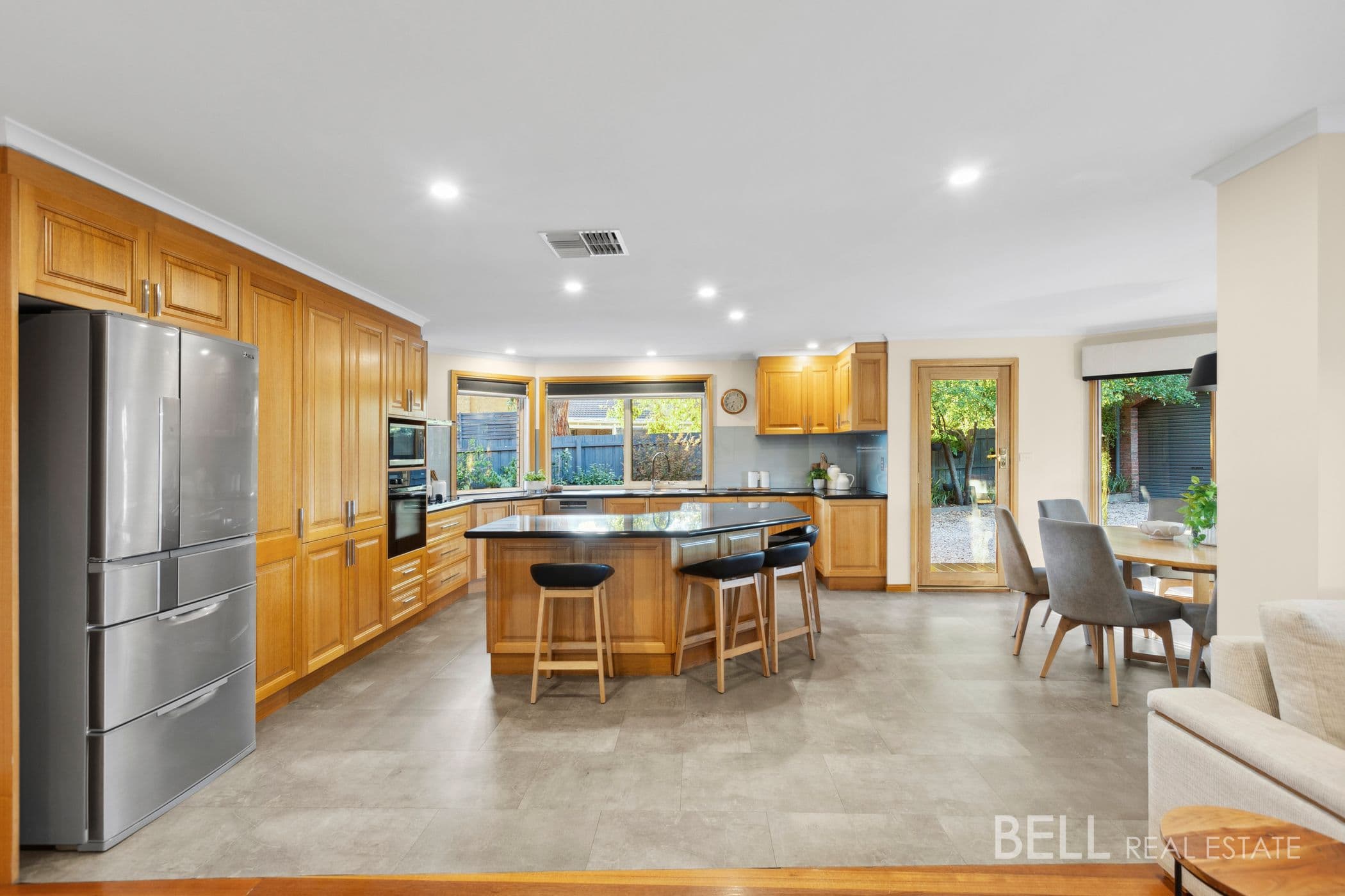 9 Dunns Court, WANTIRNA SOUTH, Wantirna South - Thumbnail 7