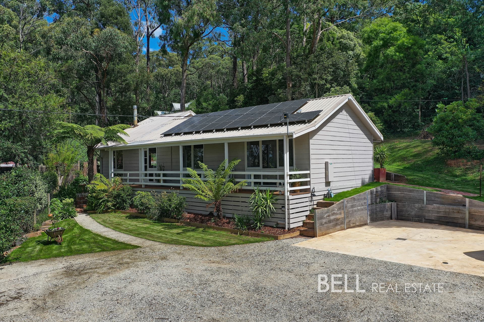17 Jeanne Street, COCKATOO, Cockatoo - Image 1