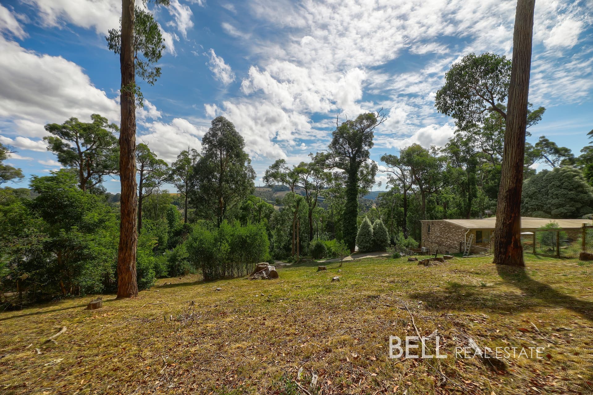 3 Sunnyside Terrace, EMERALD, Emerald - Image 1