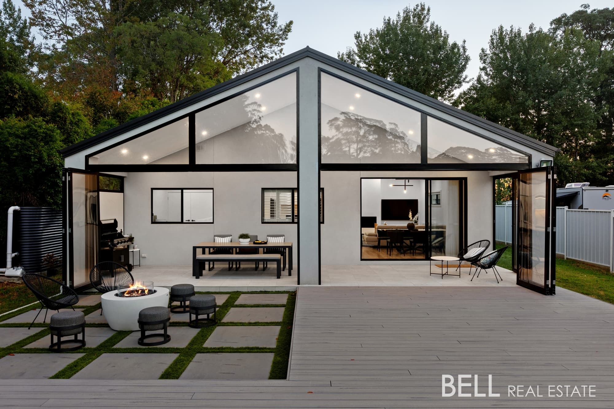 55 Hilton Road, FERNY CREEK, Ferny Creek - Thumbnail 2