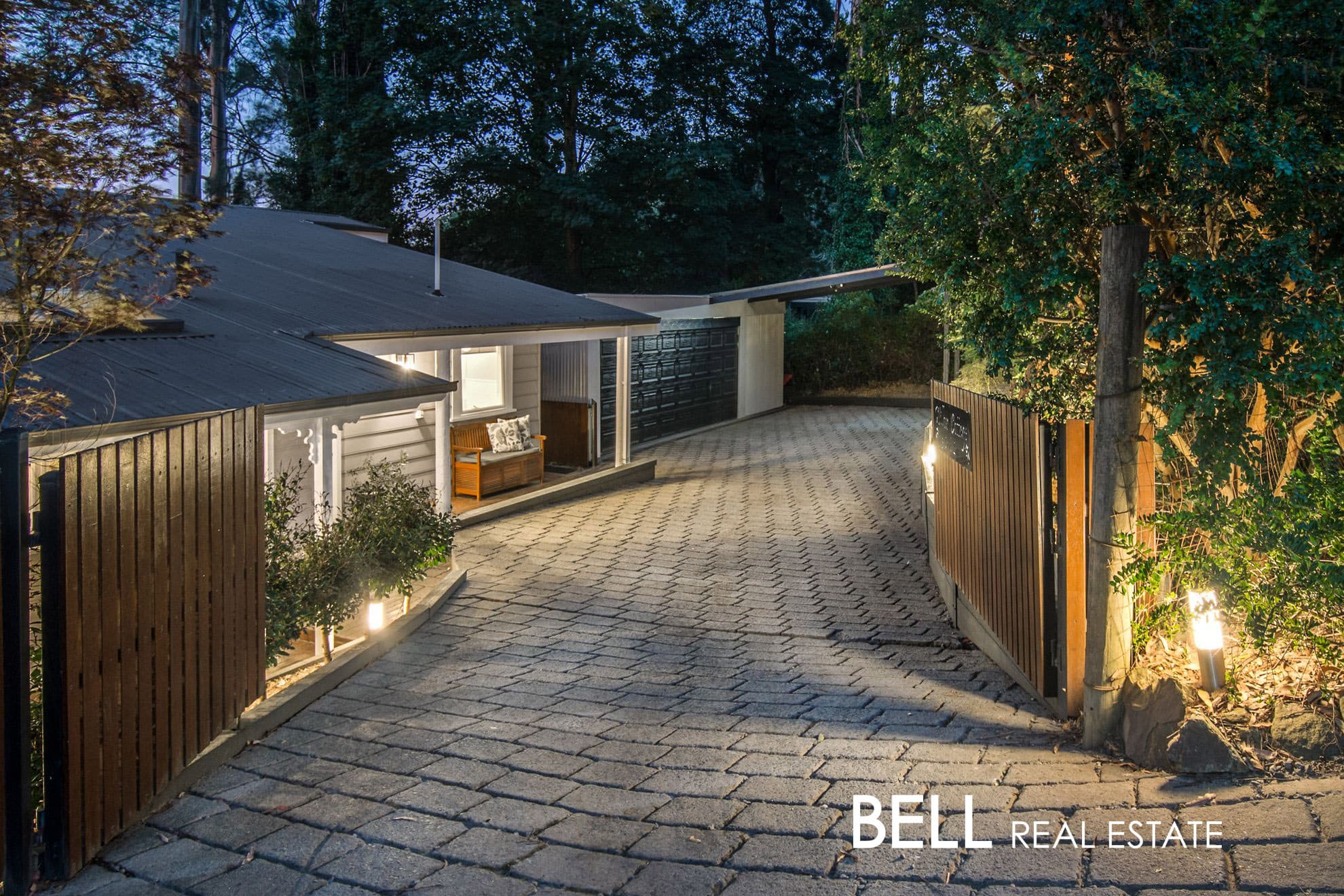 3 Cards Lane, OLINDA, Olinda - Image 1