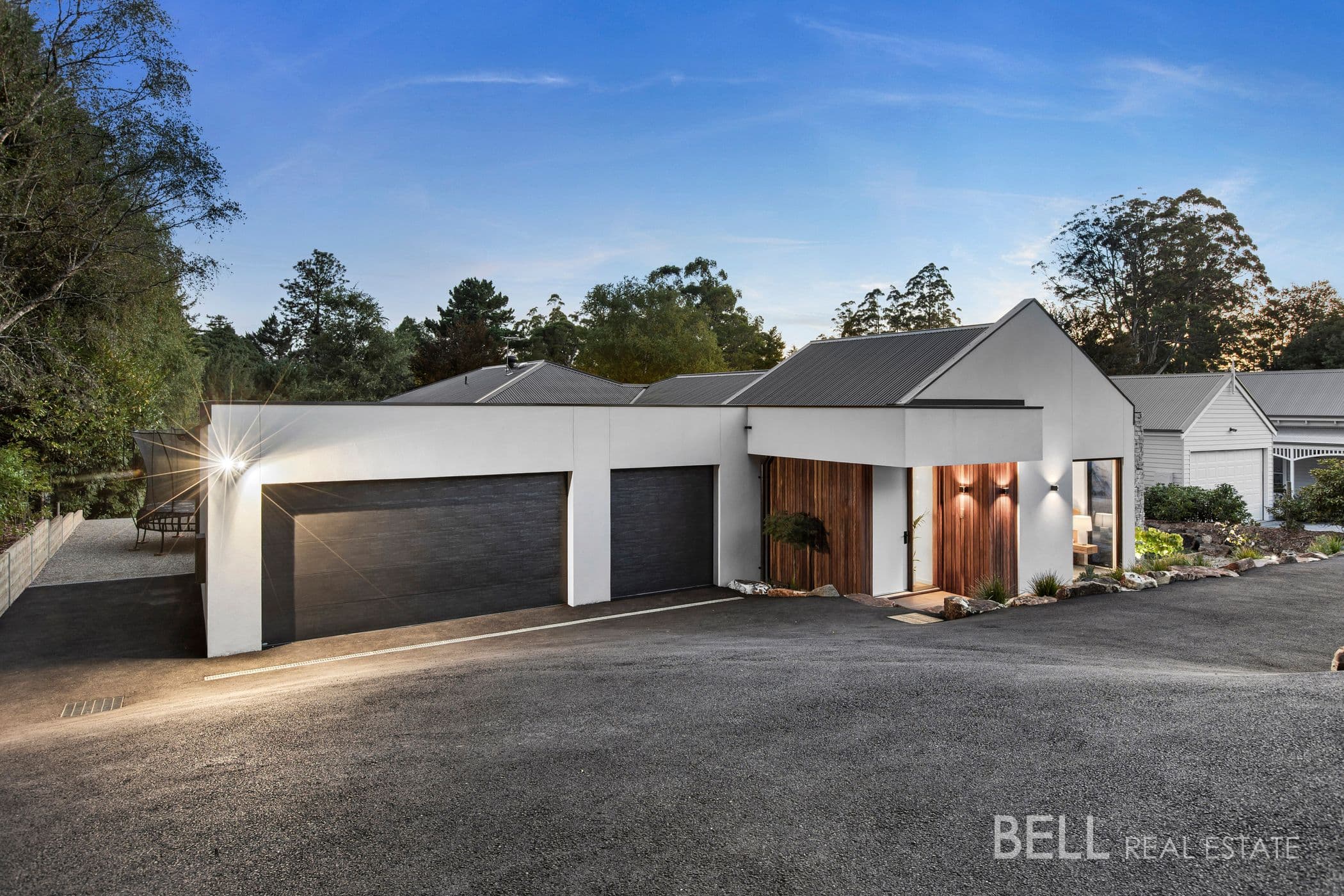 8 Victor Street, OLINDA, Olinda - Image 1