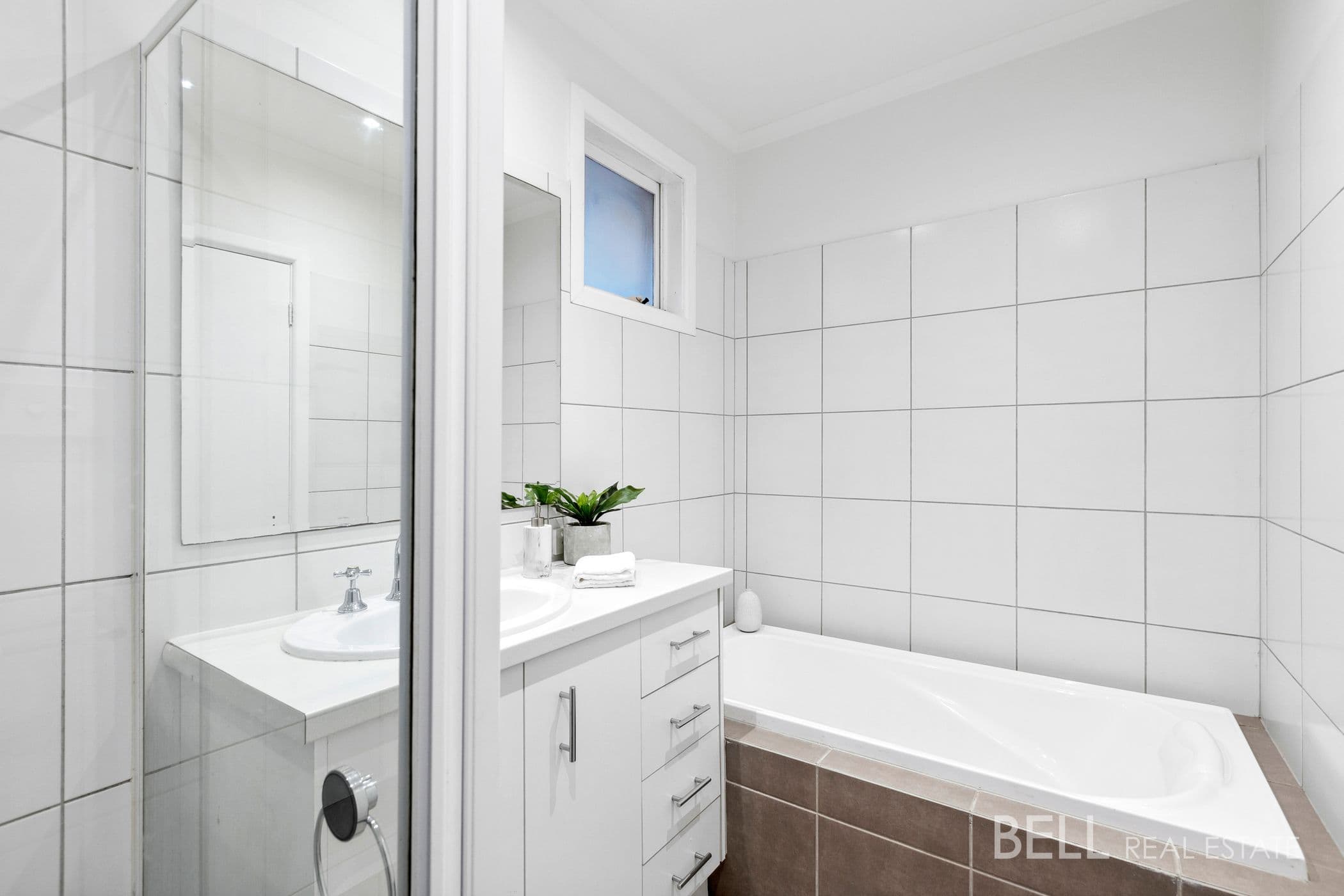 11 Graeme Avenue, RINGWOOD, Ringwood - Thumbnail 8