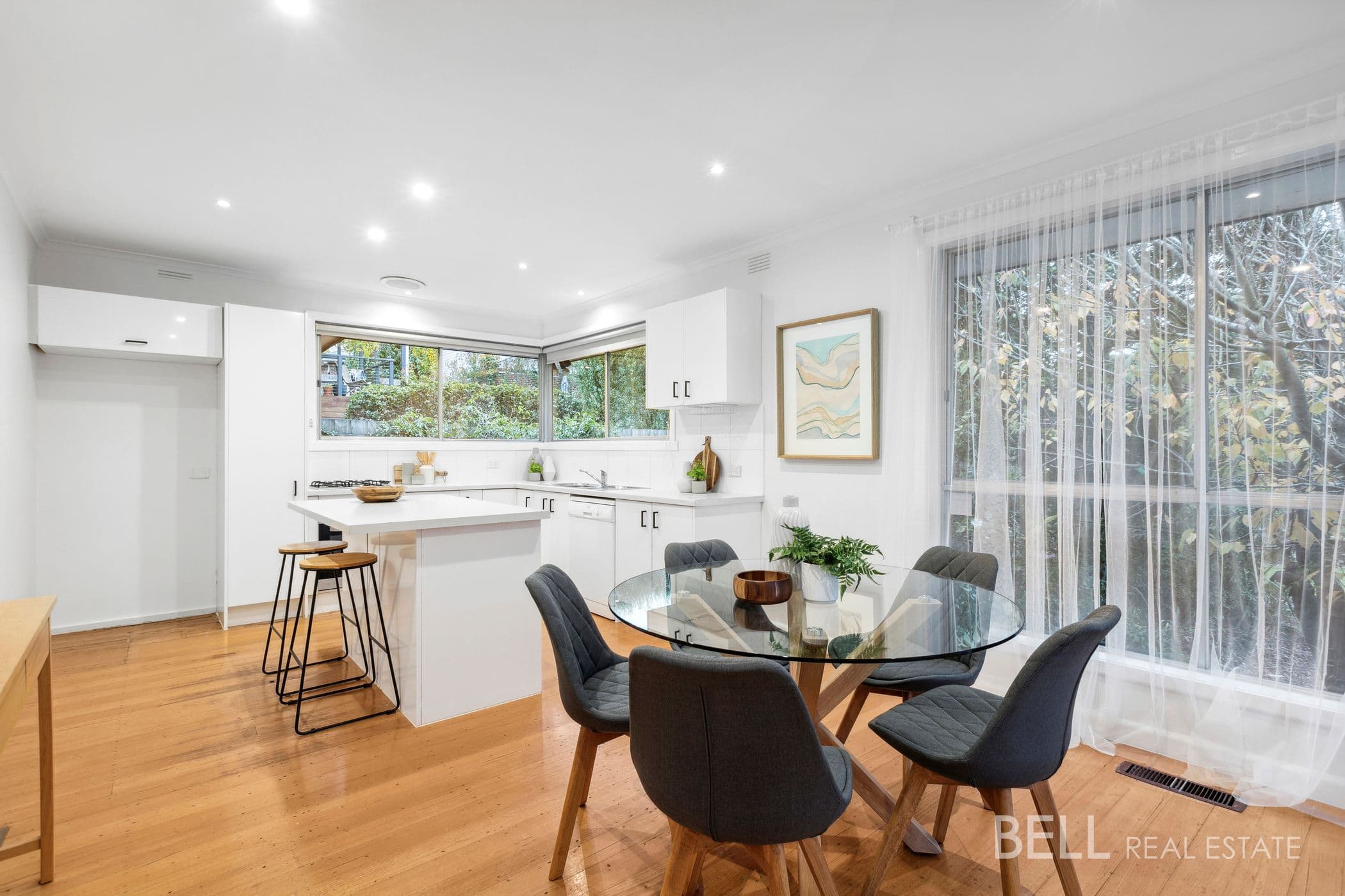 11 Graeme Avenue, RINGWOOD, Ringwood - Thumbnail 4