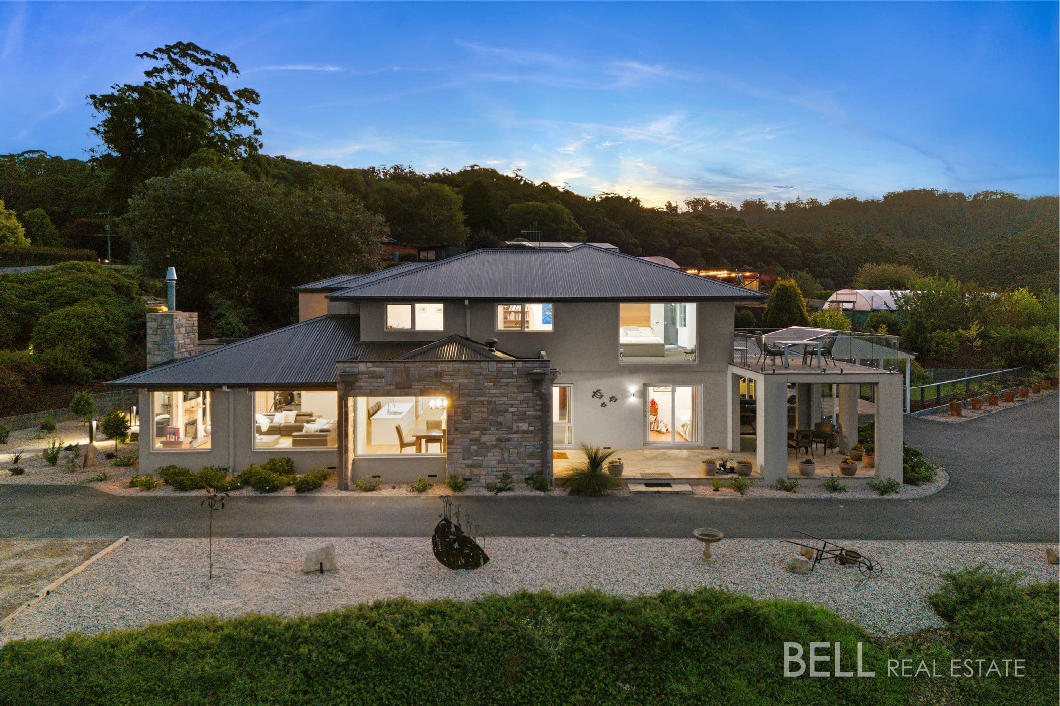 118 Invermay Road, MONBULK, Monbulk - Thumbnail 2