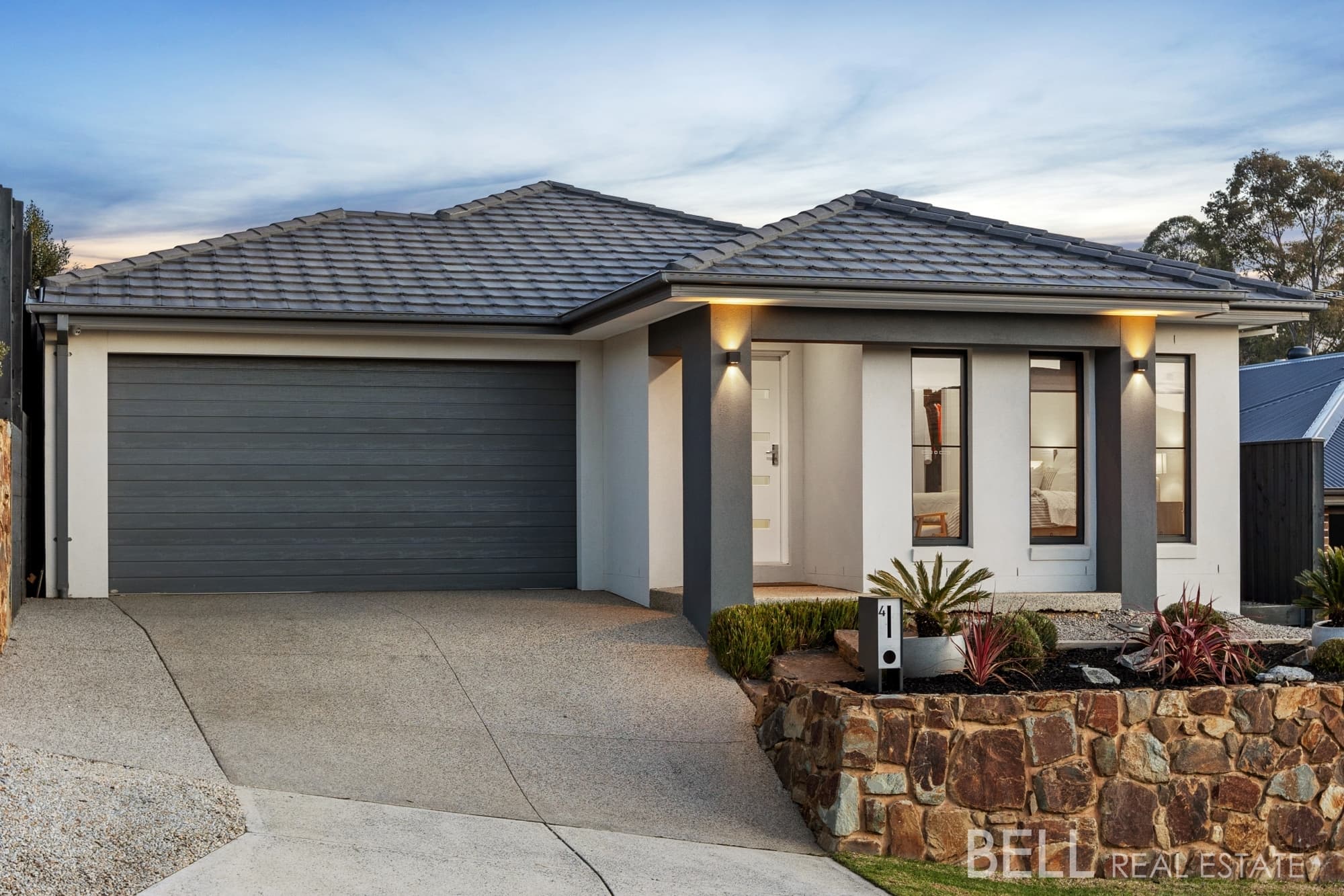 4 Caddie Crescent, CHIRNSIDE PARK, Chirnside Park - Image 1