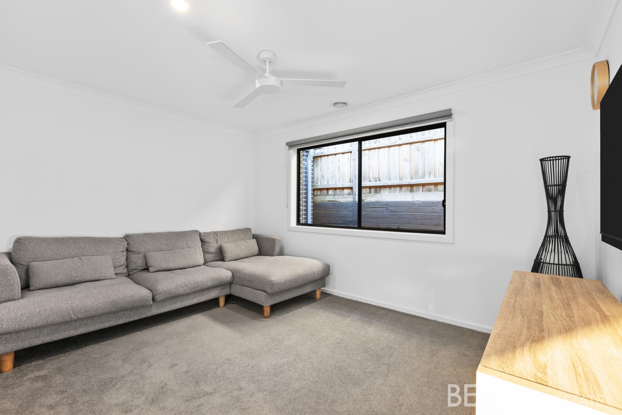 4 Caddie Crescent, CHIRNSIDE PARK, Chirnside Park - Thumbnail 6