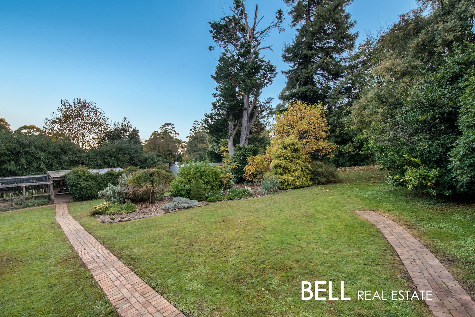 2-4 Bonnie View Road, MOUNT DANDENONG, Mount Dandenong - Thumbnail 3