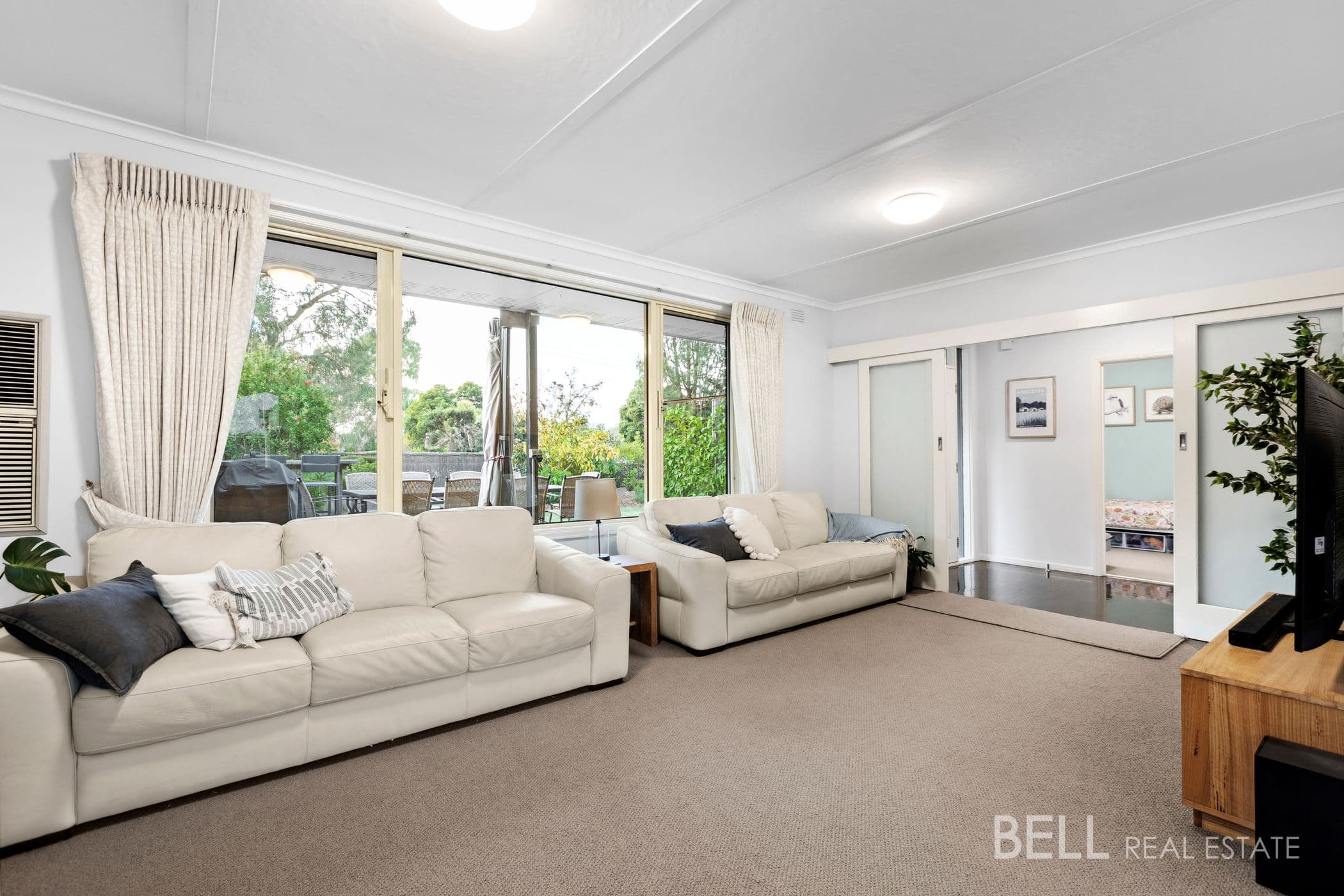 42 Fernhill Road, MOUNT EVELYN, Mount Evelyn - Thumbnail 6