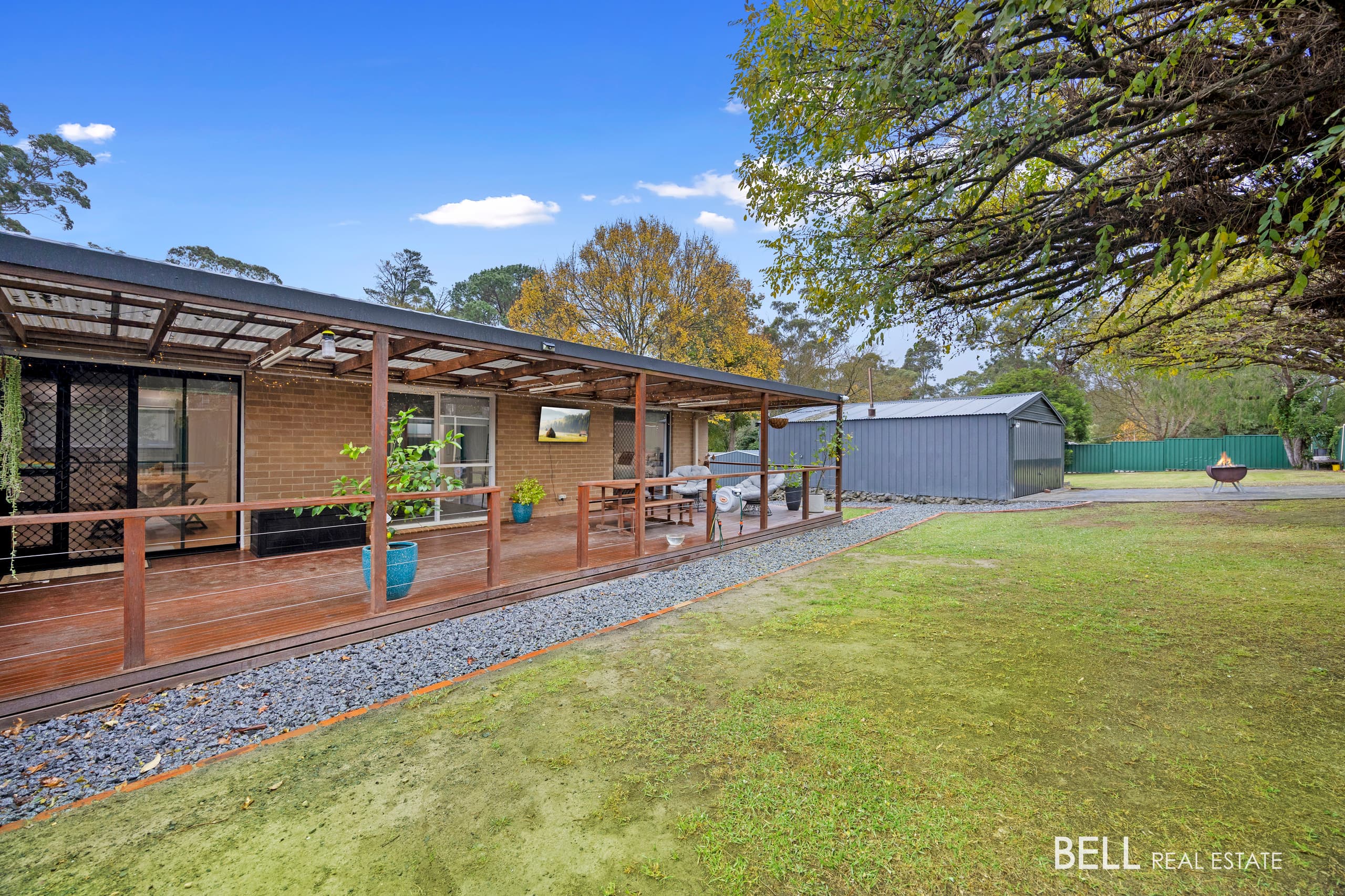 61 Braeside Drive, LAUNCHING PLACE, Launching Place - Image 1