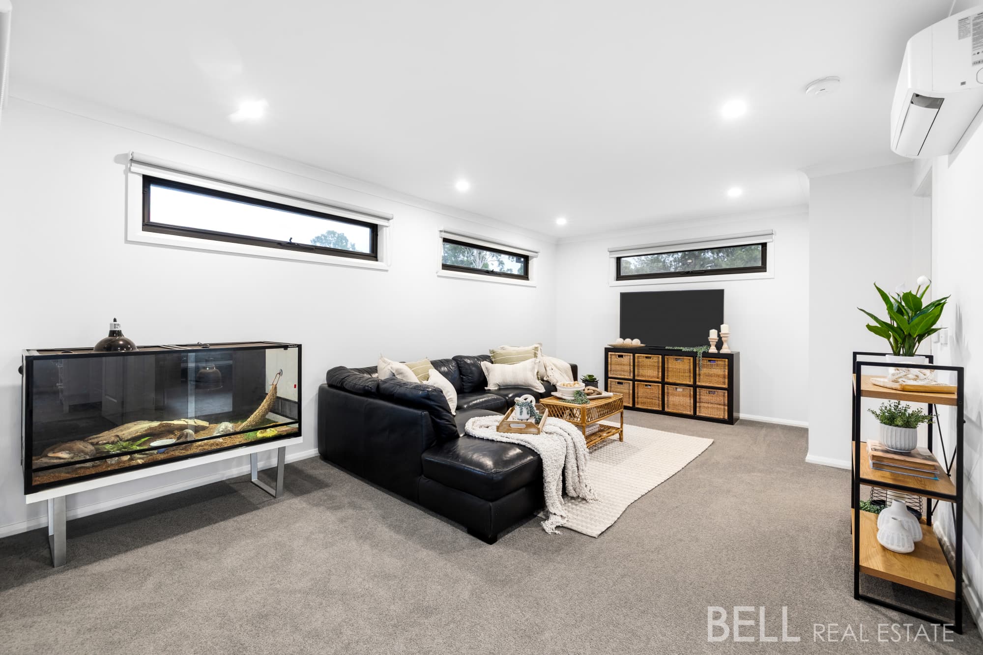 46A Margaret Street, KILSYTH, Kilsyth - Thumbnail 2