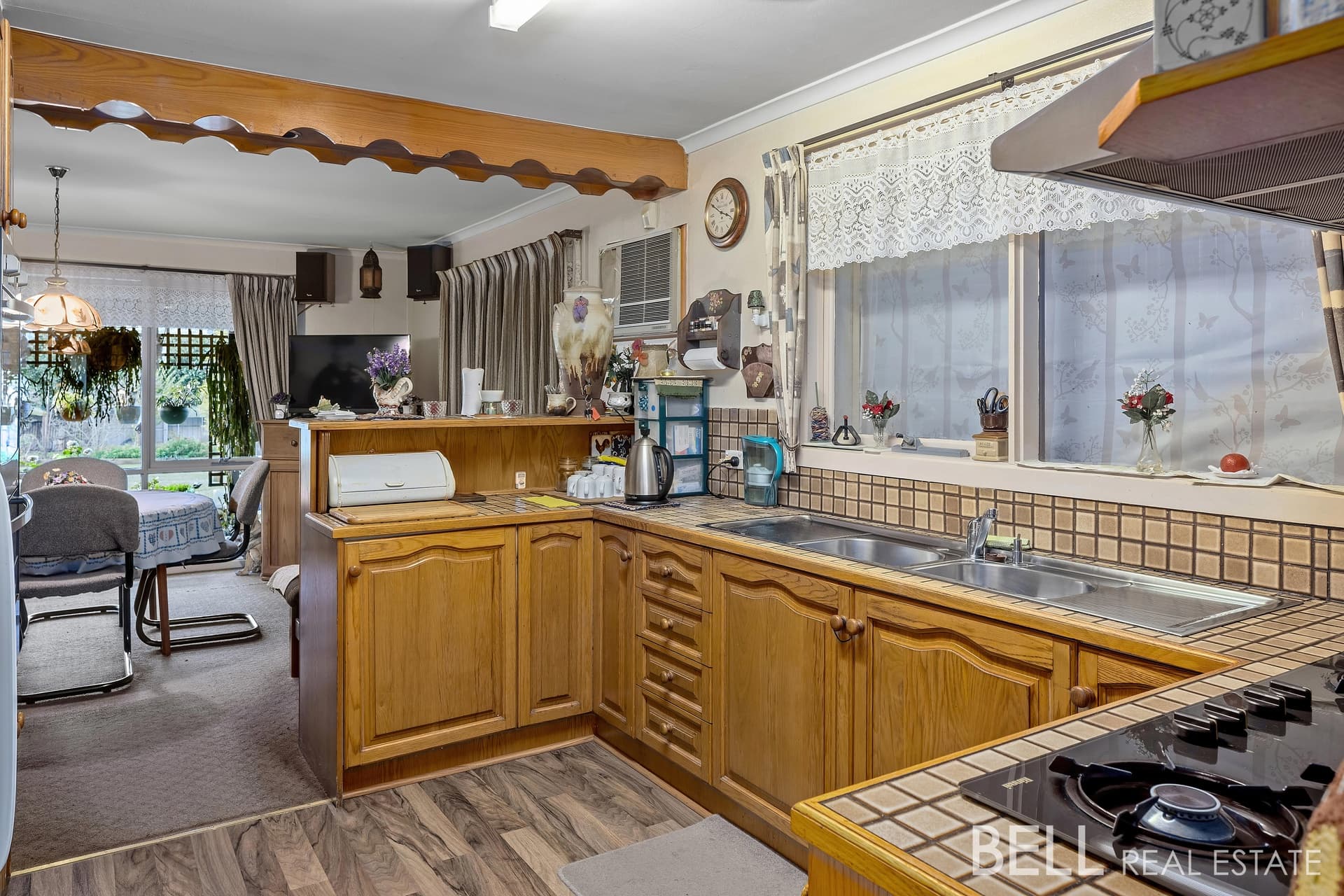 3 Sunset Strip, SILVAN, Silvan - Thumbnail 3