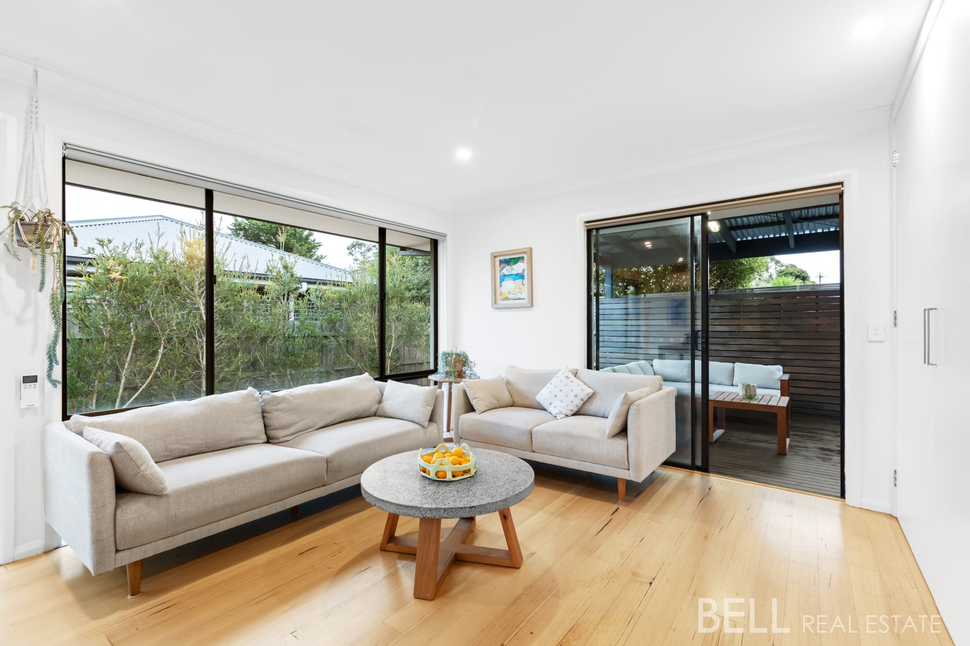 106 Liverpool Road, KILSYTH, Kilsyth - Thumbnail 8