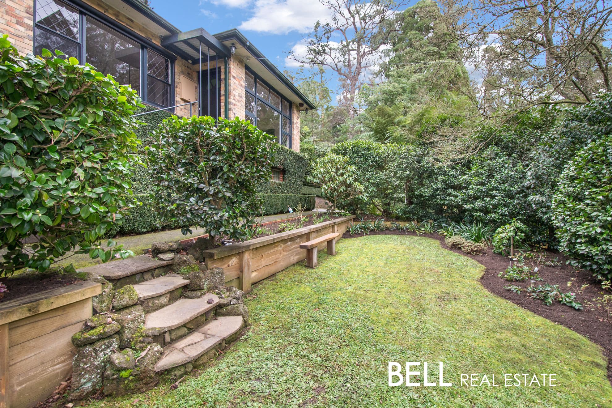 12 Gully Crescent, BELGRAVE, Belgrave - Thumbnail 2