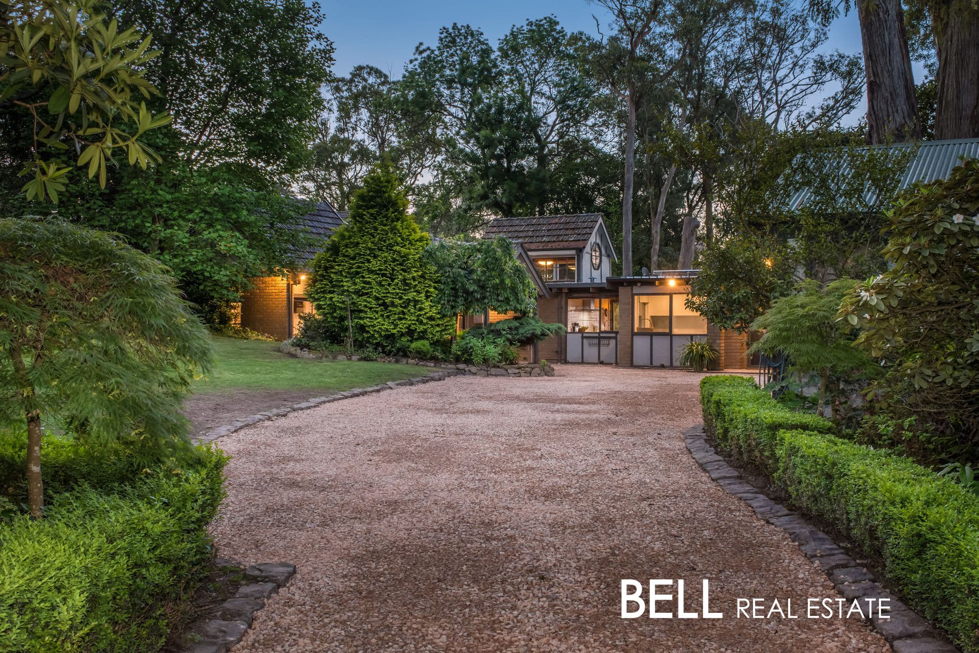 46 Ridge Road, MOUNT DANDENONG, Mount Dandenong - Thumbnail 3