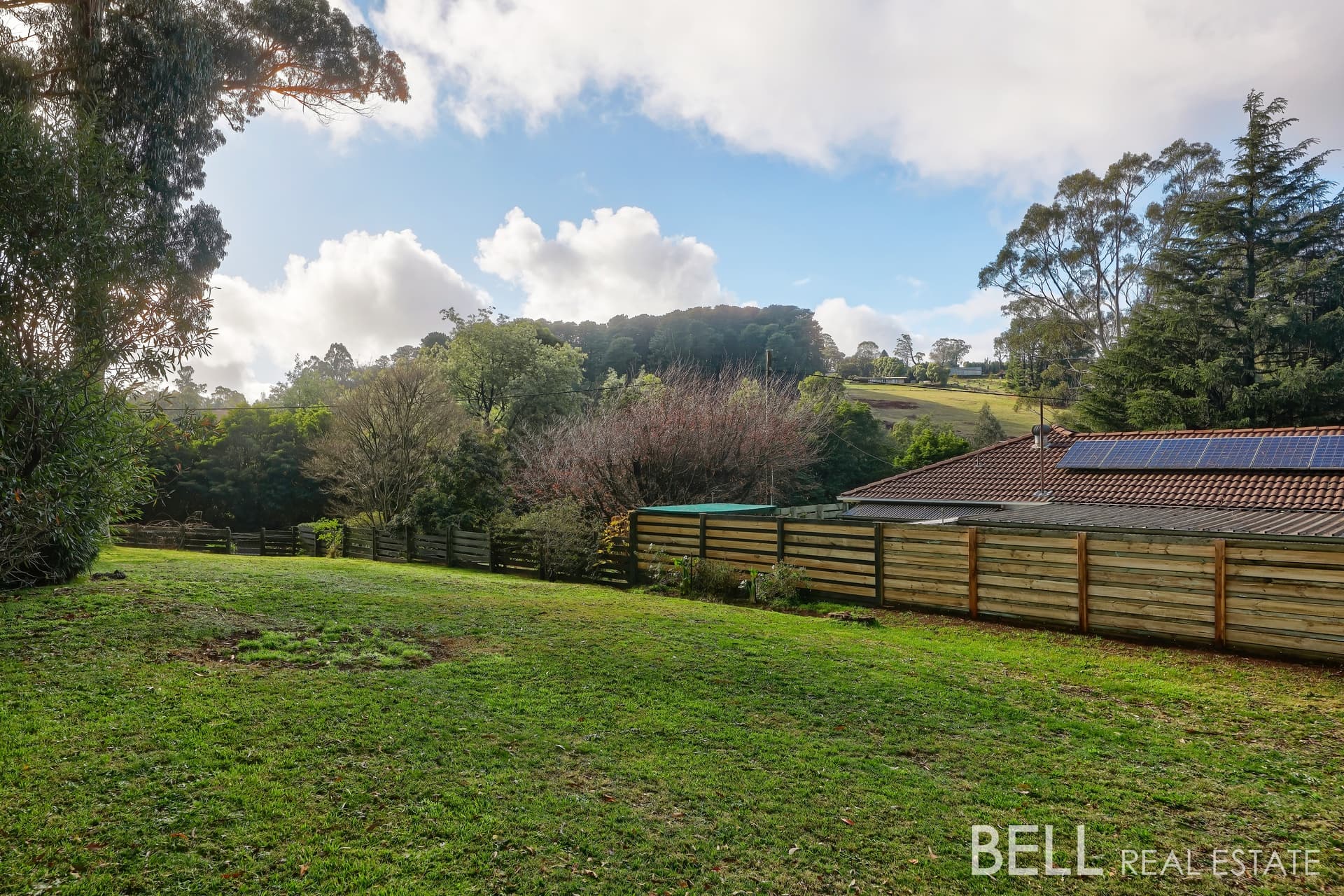 70 Beaconsfield Emerald Road, EMERALD, Emerald - Thumbnail 3