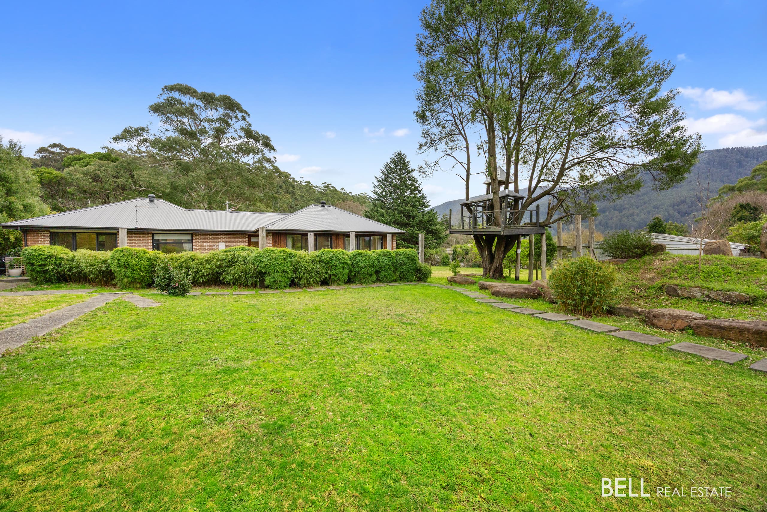 23 Clarke Avenue, WARBURTON, Warburton - Image 1