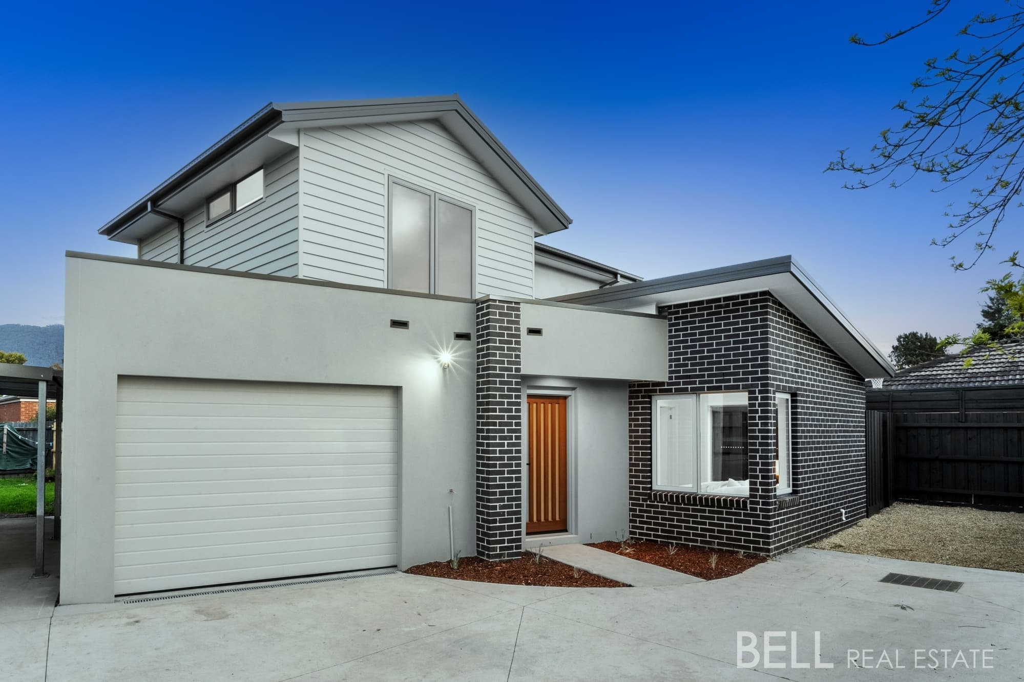 18A Lade Avenue, KILSYTH, Kilsyth - Image 1