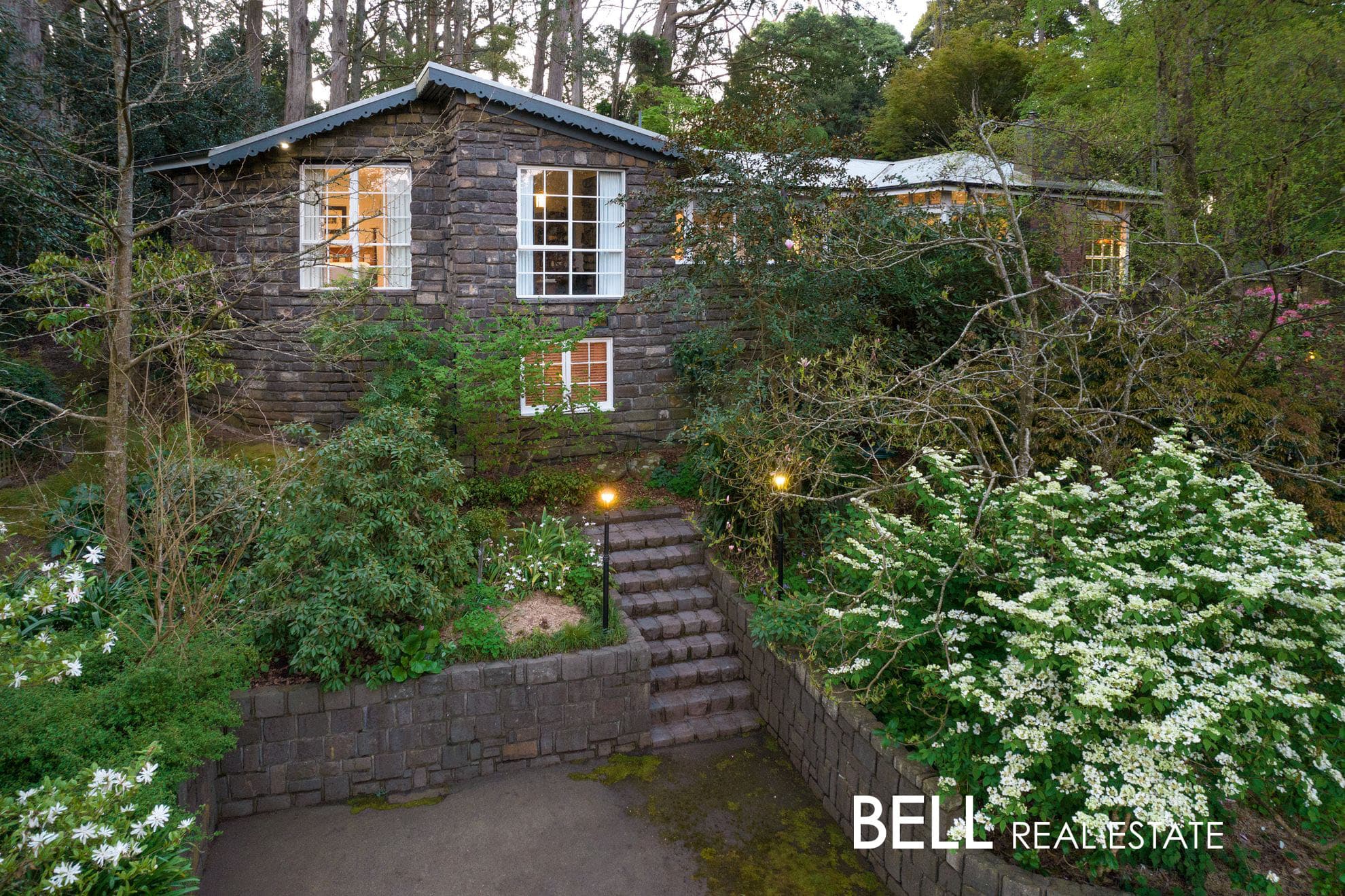 4 Ornata Road, MOUNT DANDENONG, Mount Dandenong - Thumbnail 3